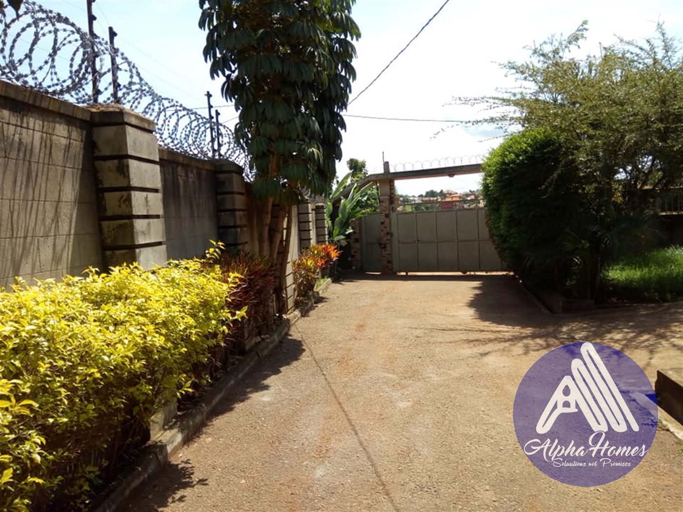 Bungalow for sale in Mbalwa Wakiso