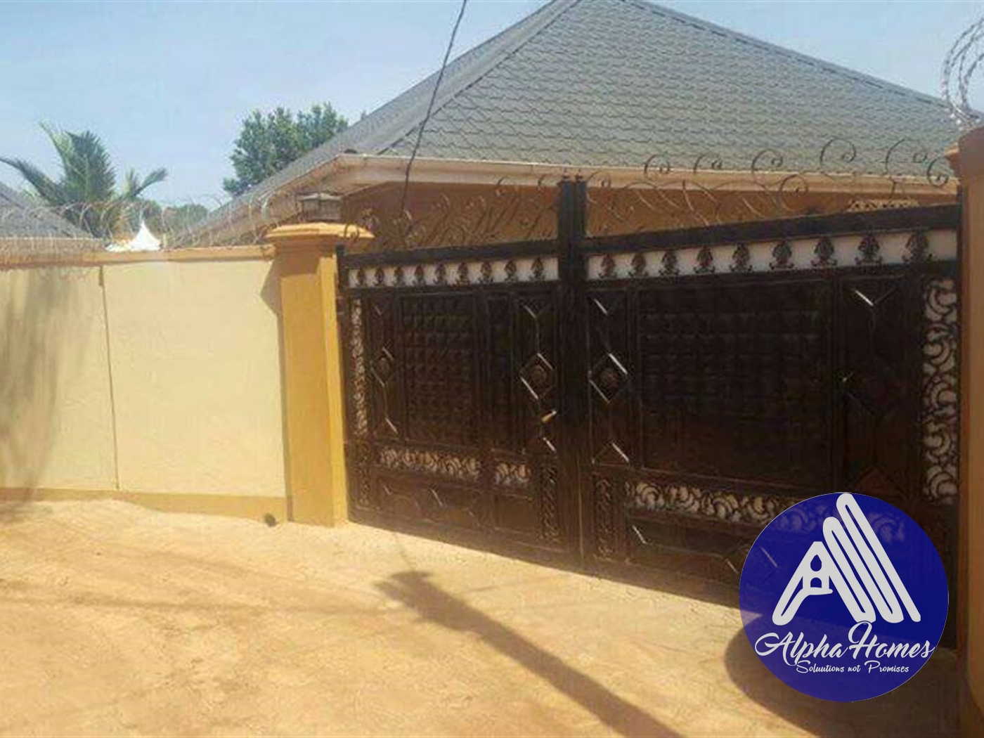 Bungalow for sale in Seguku Wakiso