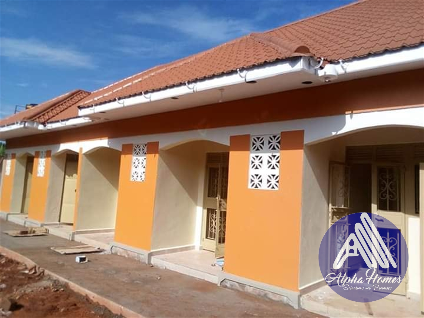 Semi Detached for rent in Kisaasi Kampala