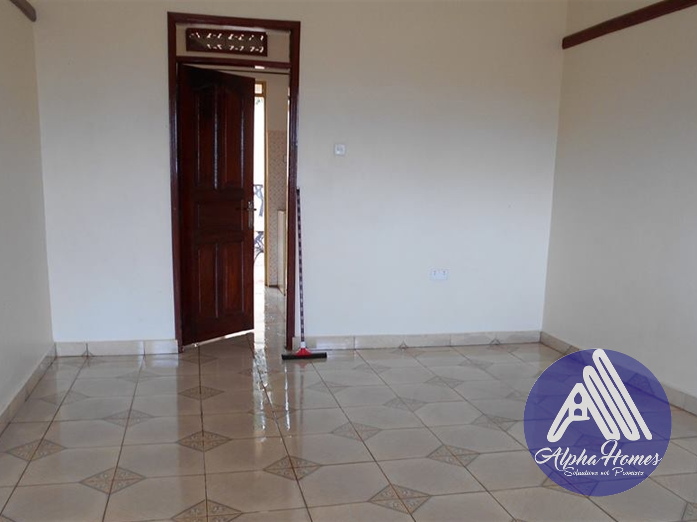 Semi Detached for rent in Namugongo Wakiso