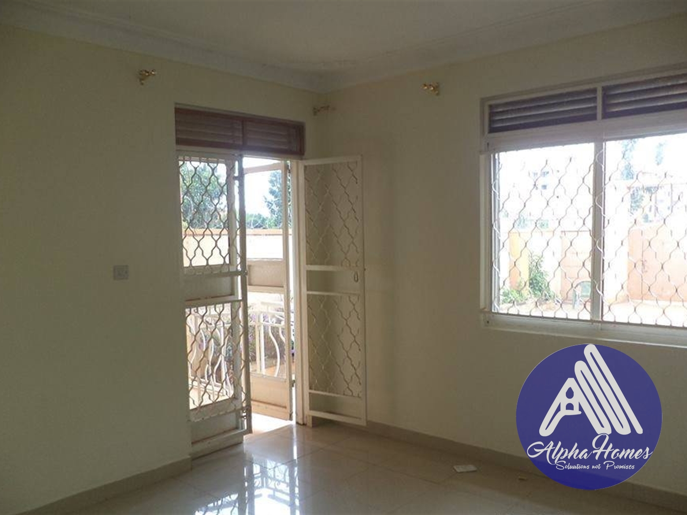 Semi Detached for rent in Kisaasi Kampala