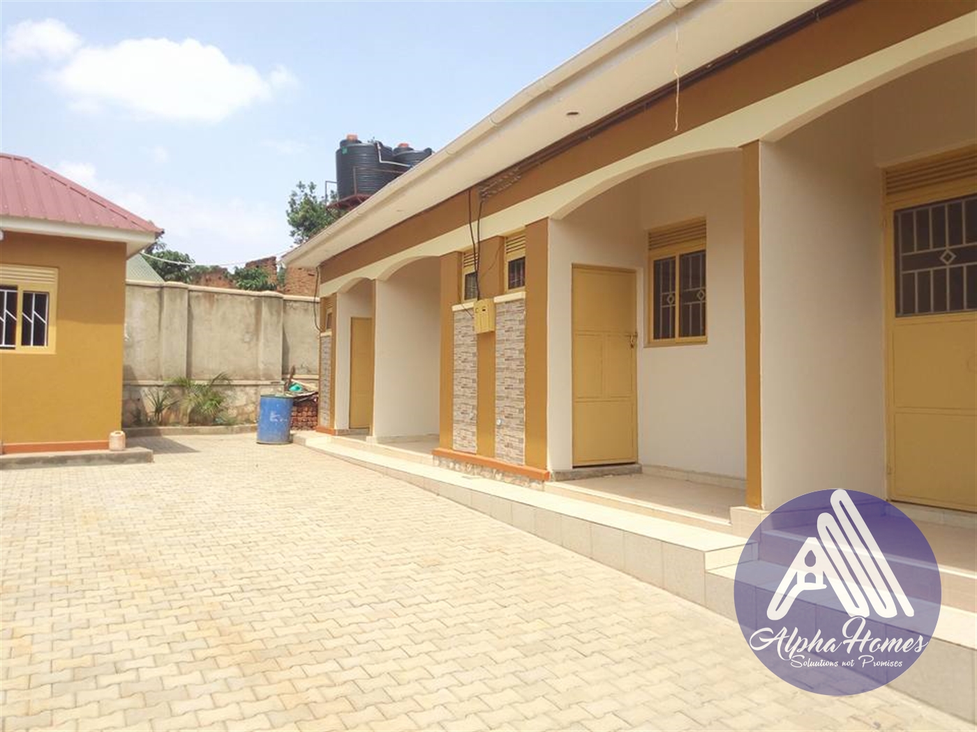 Semi Detached for rent in Mpererwe Wakiso