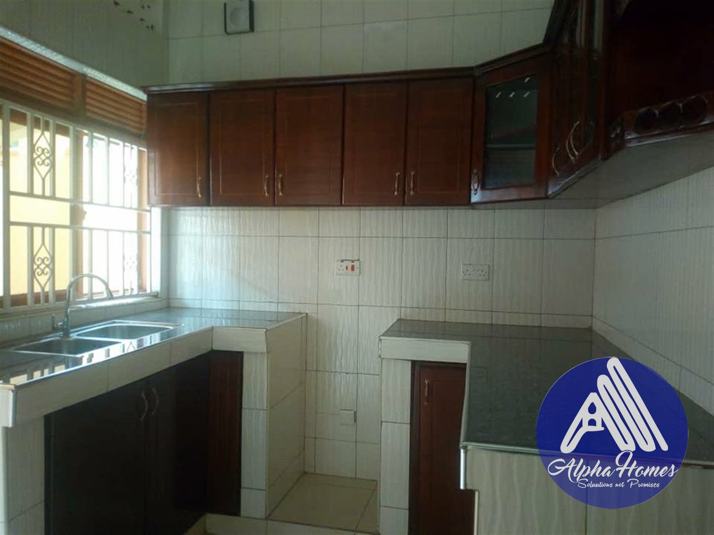 Apartment for rent in Kiwaatule Kampala