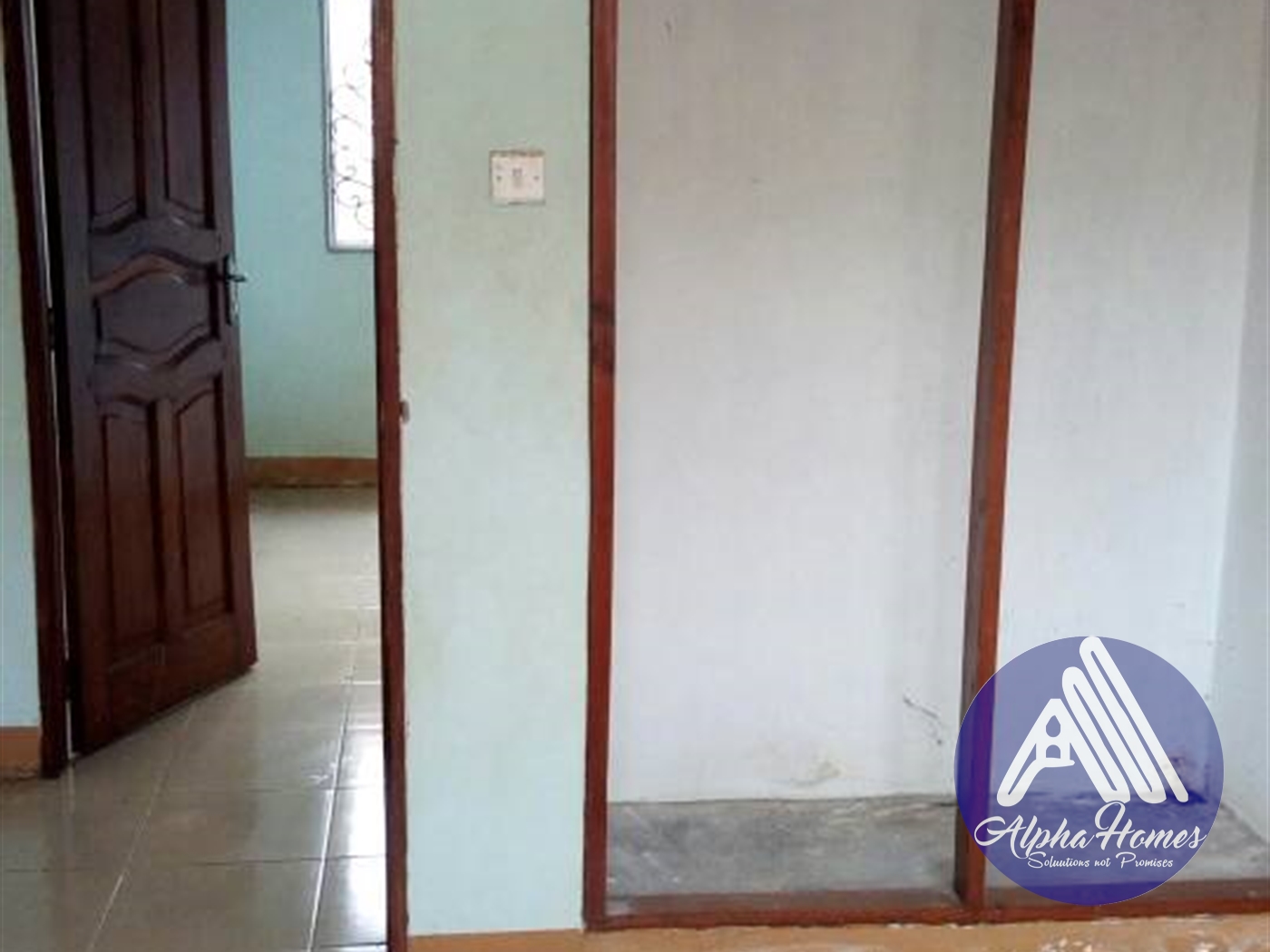 Semi Detached for rent in Mpererwe Wakiso