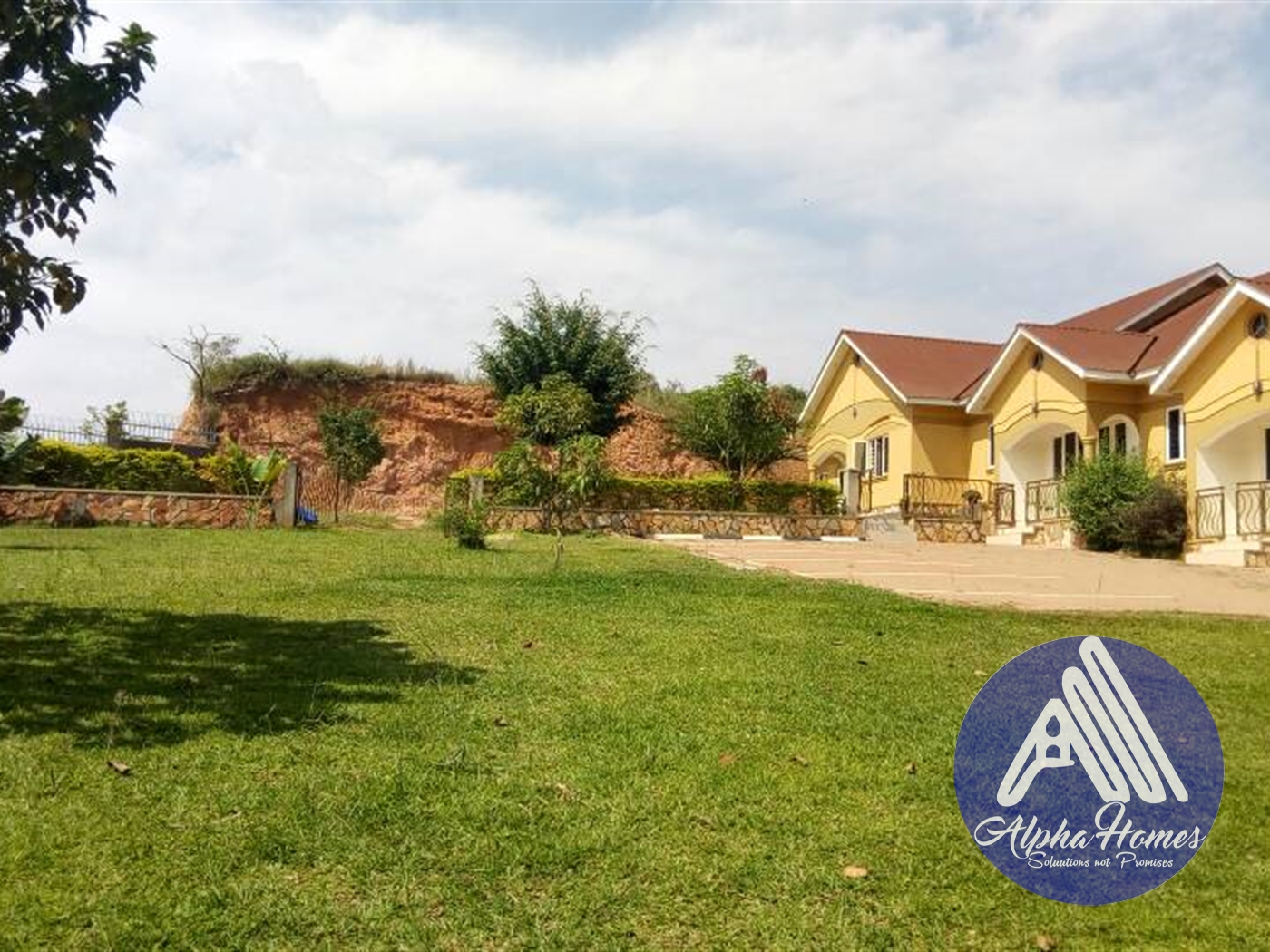 Semi Detached for rent in Mpererwe Wakiso