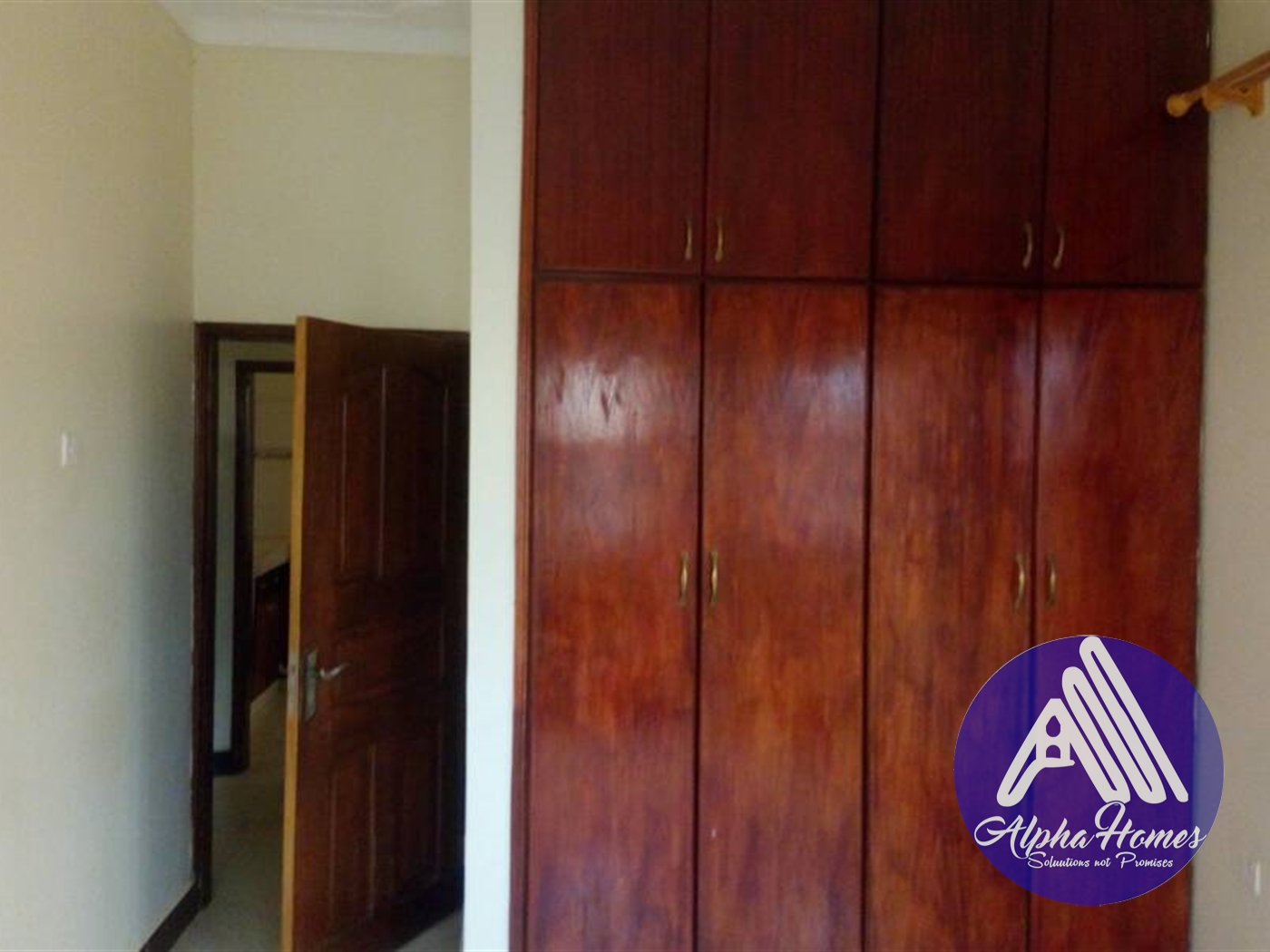 Semi Detached for rent in Kyaliwajjala Wakiso