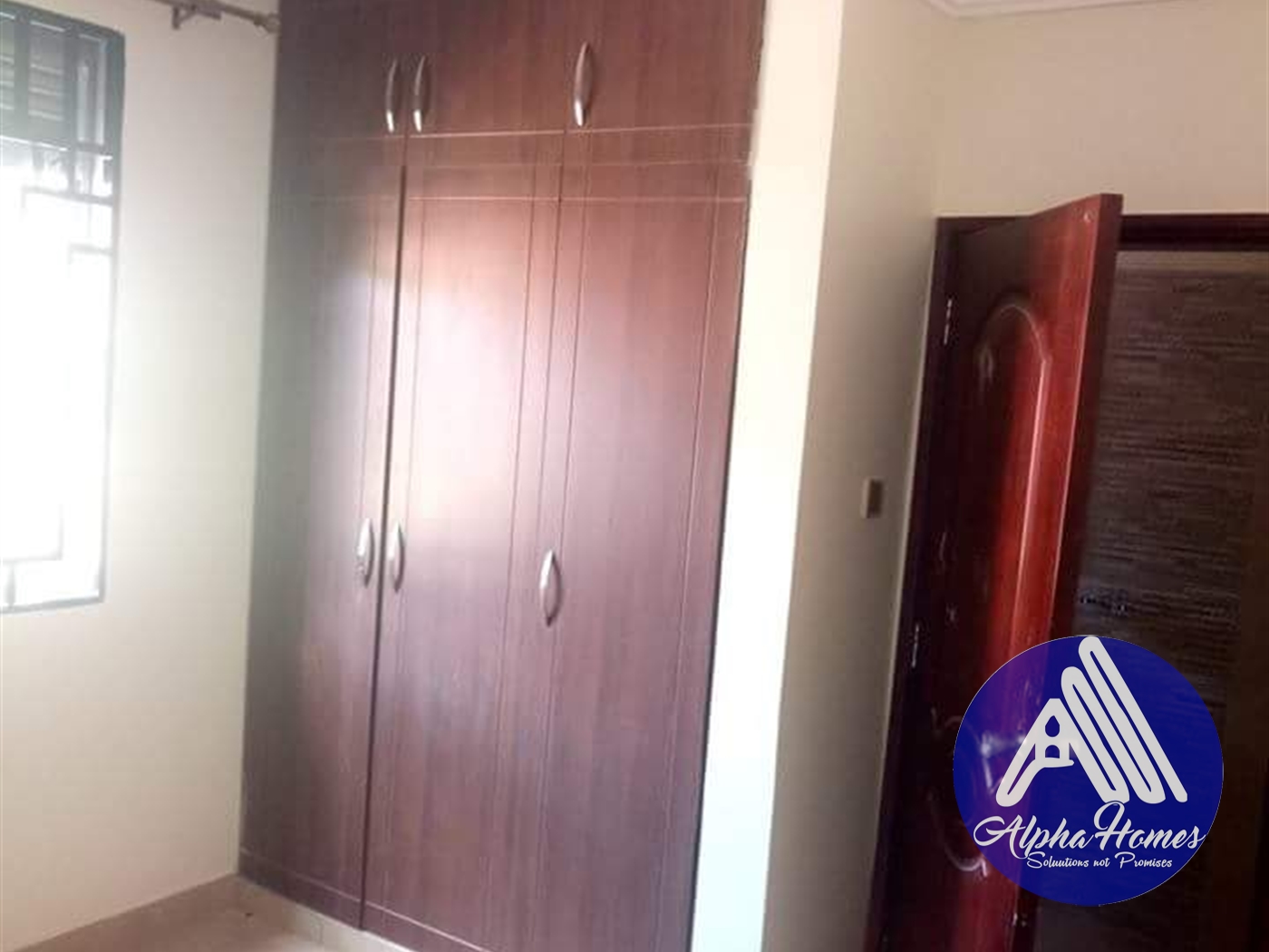 Apartment for rent in Kisaasi Wakiso