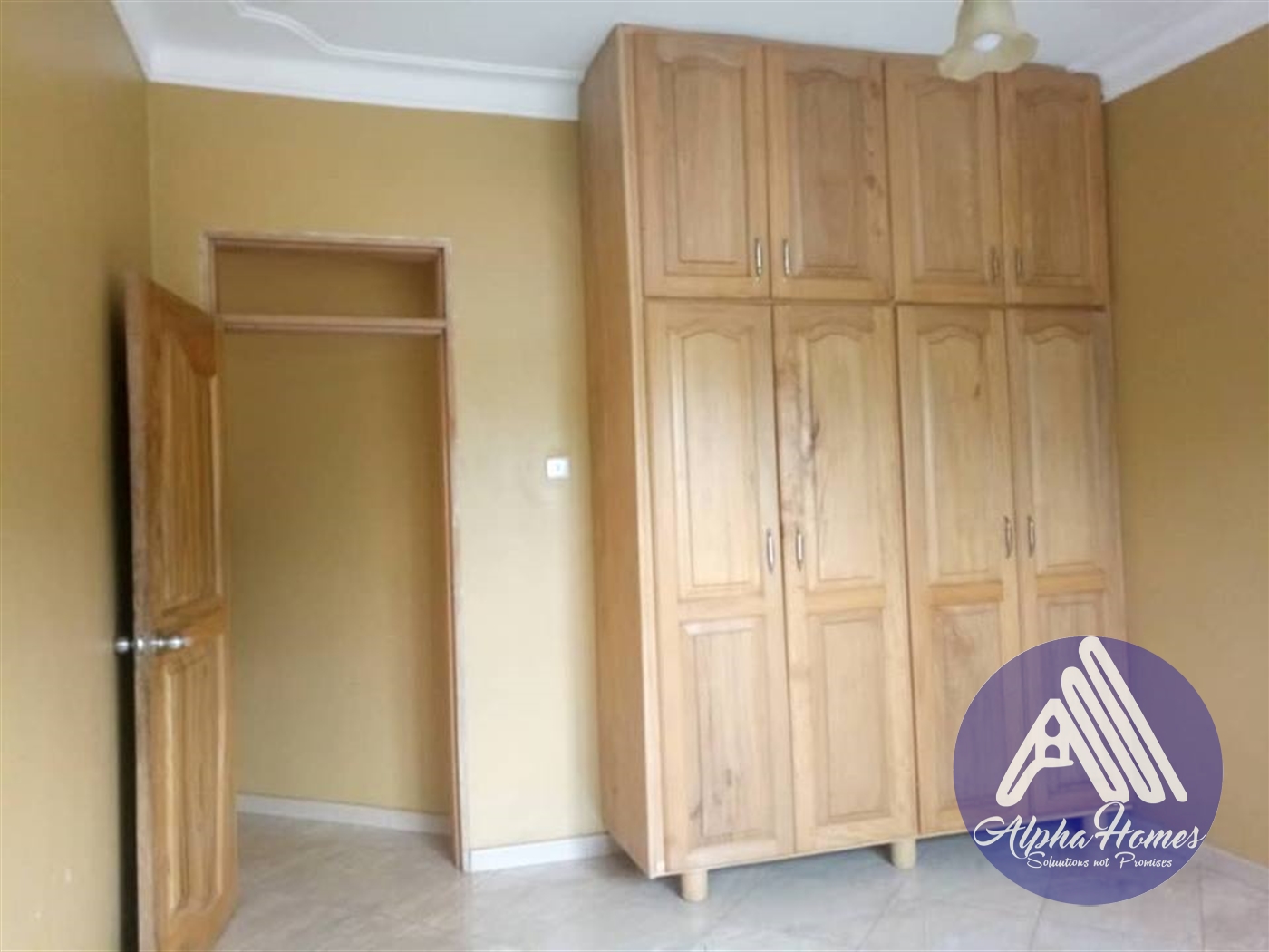 Semi Detached for rent in Najjera Wakiso