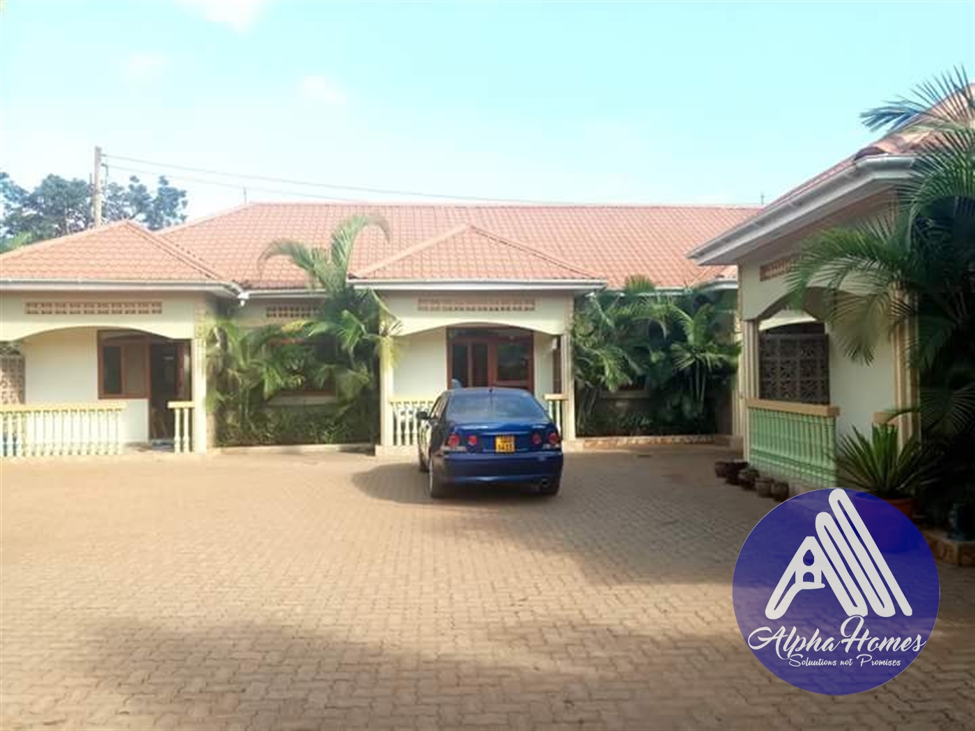 Semi Detached for rent in Kisaasi Kampala