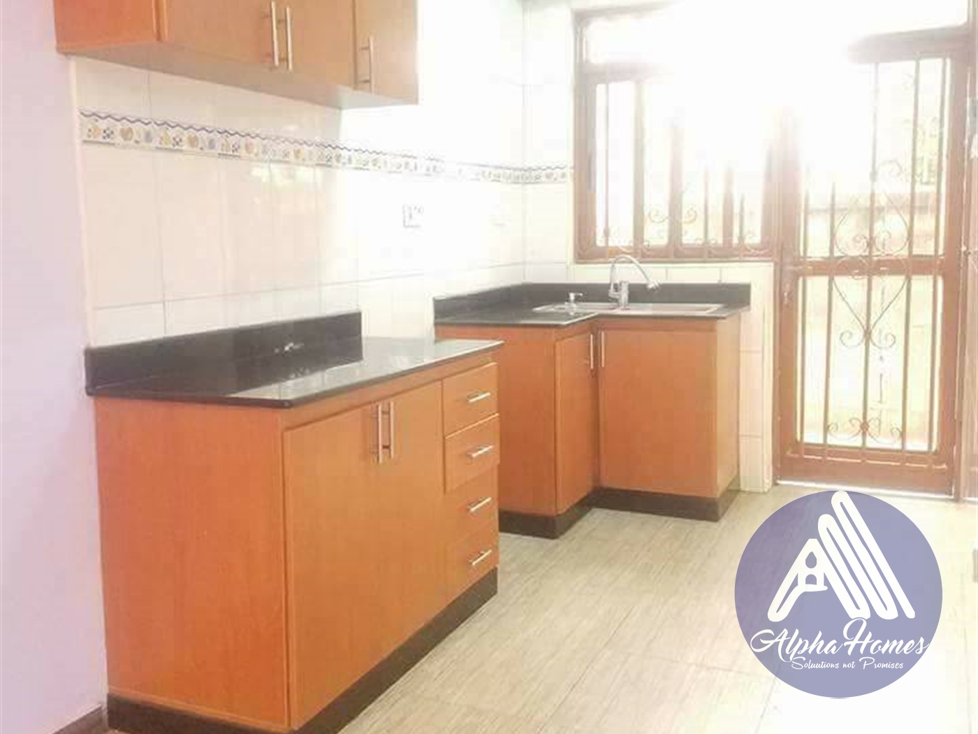 Semi Detached for rent in Kisaasi Kampala