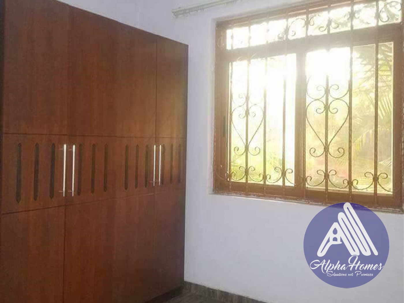 Semi Detached for rent in Kisaasi Kampala