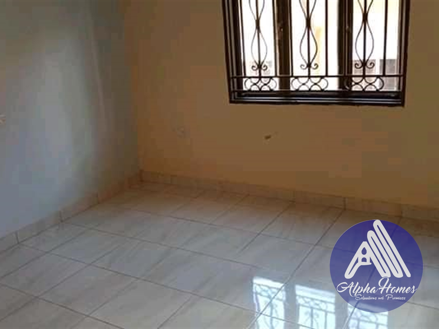 Duplex for rent in Kyaliwajjala Wakiso