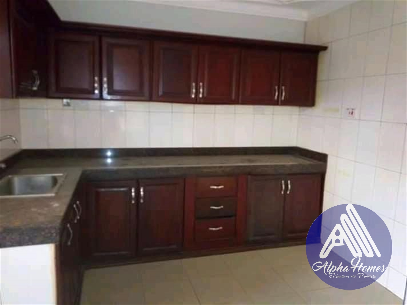 Duplex for rent in Kyaliwajjala Wakiso