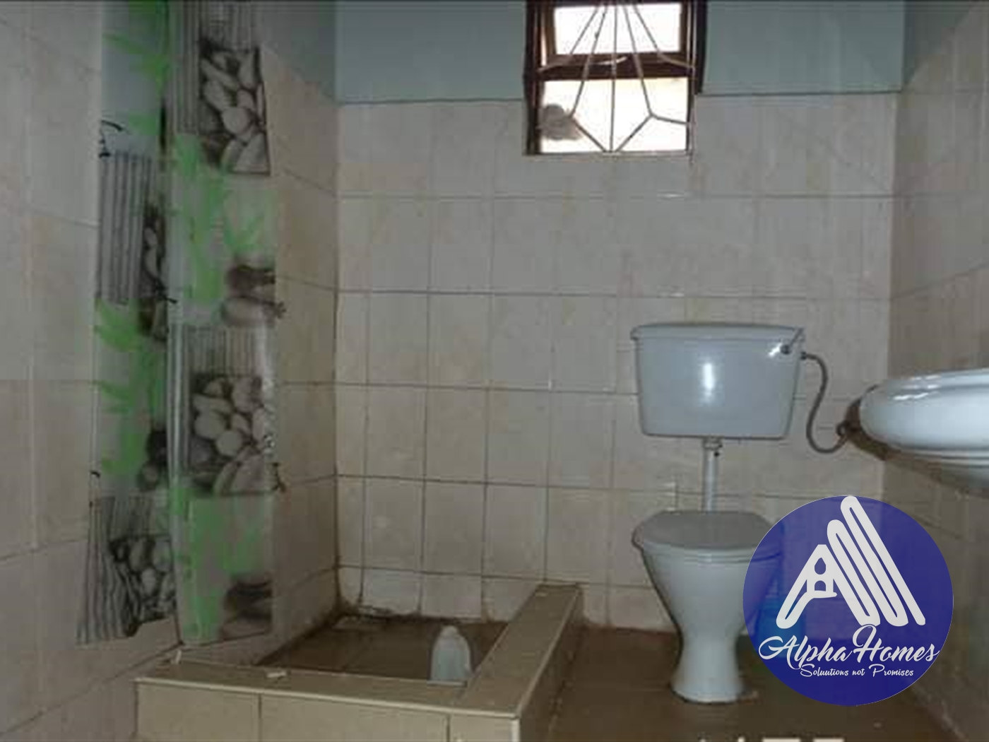 Semi Detached for rent in Kyanja Kampala