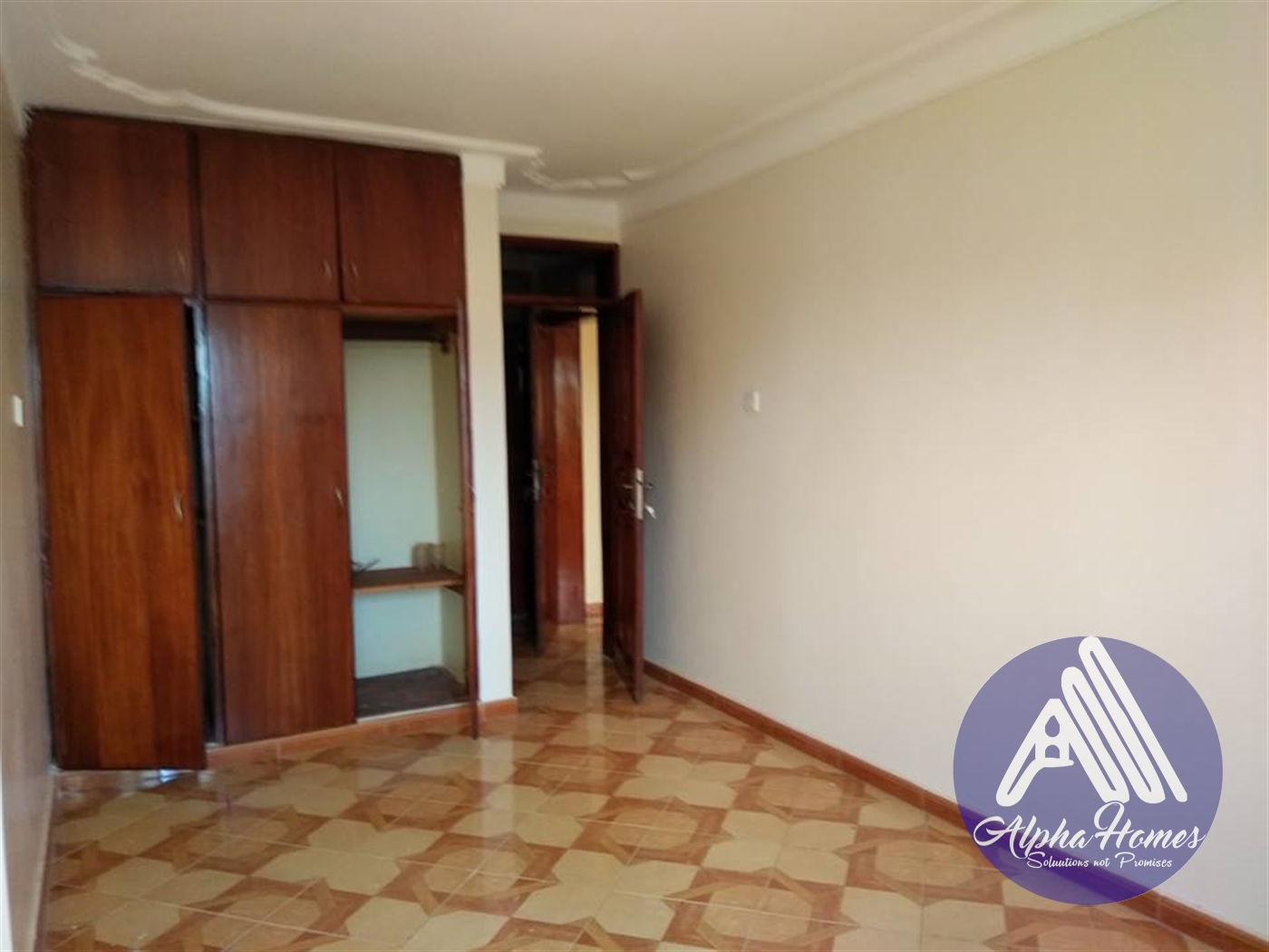 Duplex for rent in Naalya Kampala