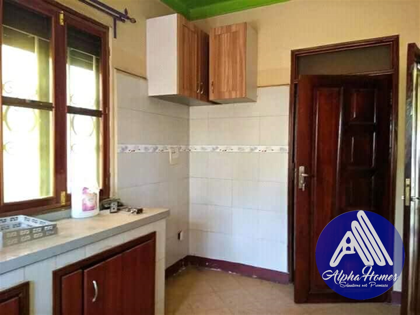 Bungalow for rent in Kira Wakiso