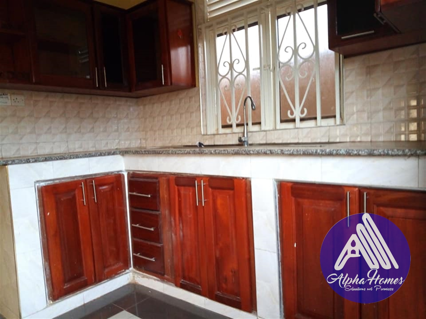 Bungalow for rent in Kira Wakiso