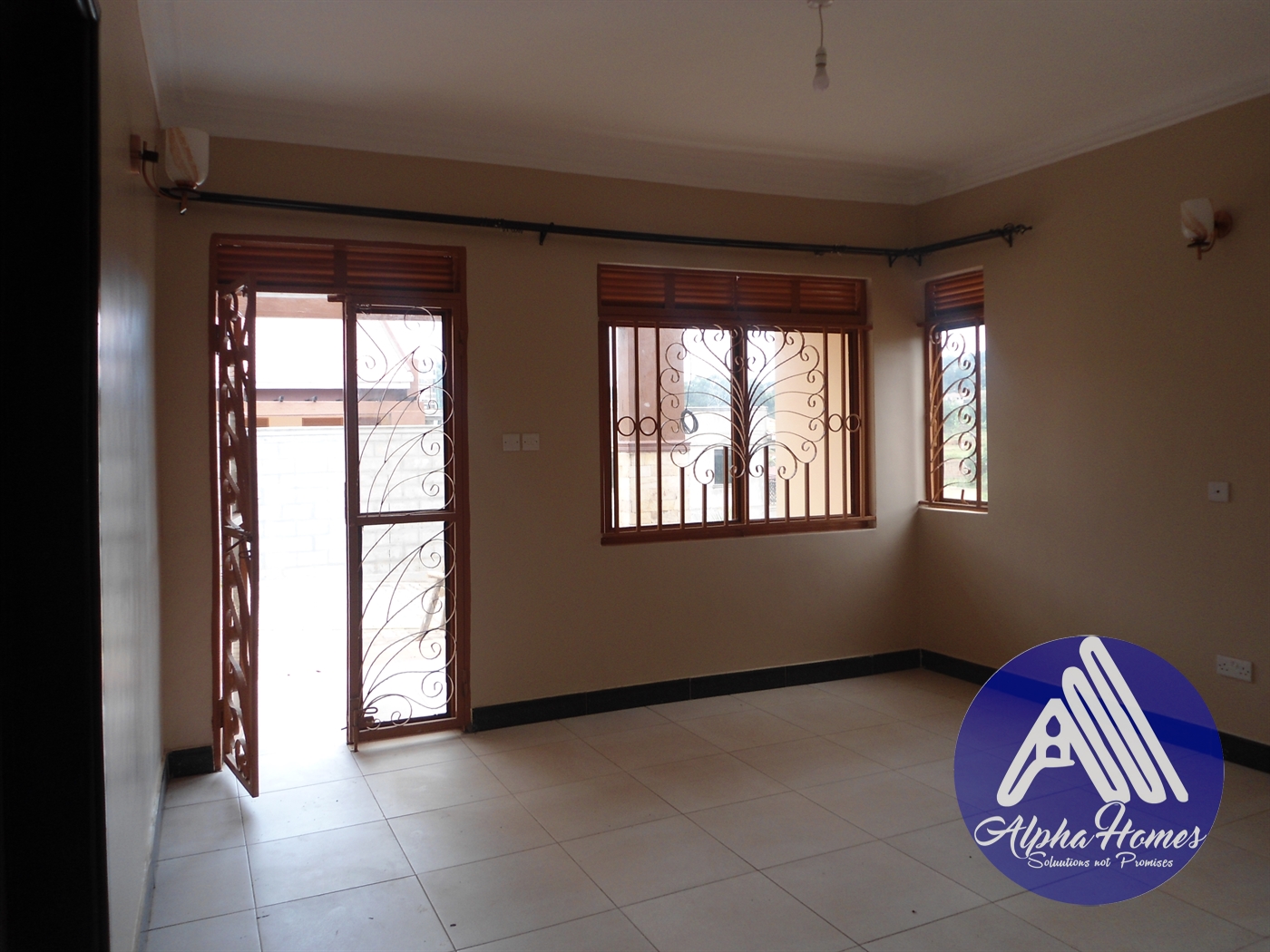 Semi Detached for rent in Kira Wakiso