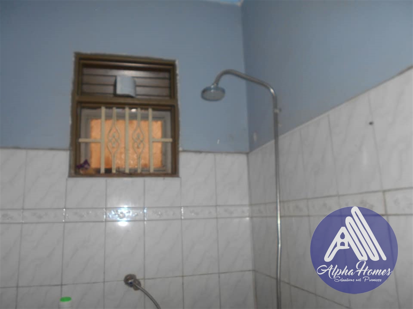 Semi Detached for rent in Kyaliwajjala Wakiso