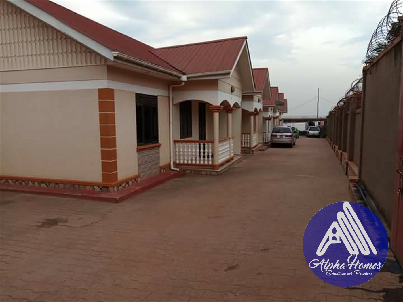 Semi Detached for rent in Naalya Kampala