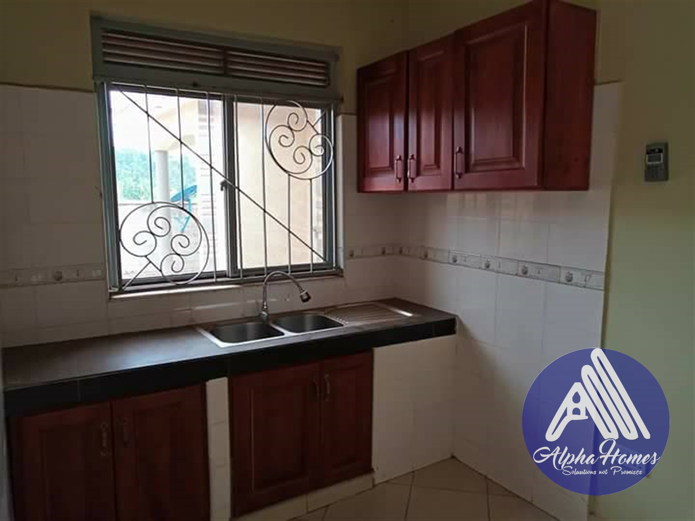 Semi Detached for rent in Naalya Kampala