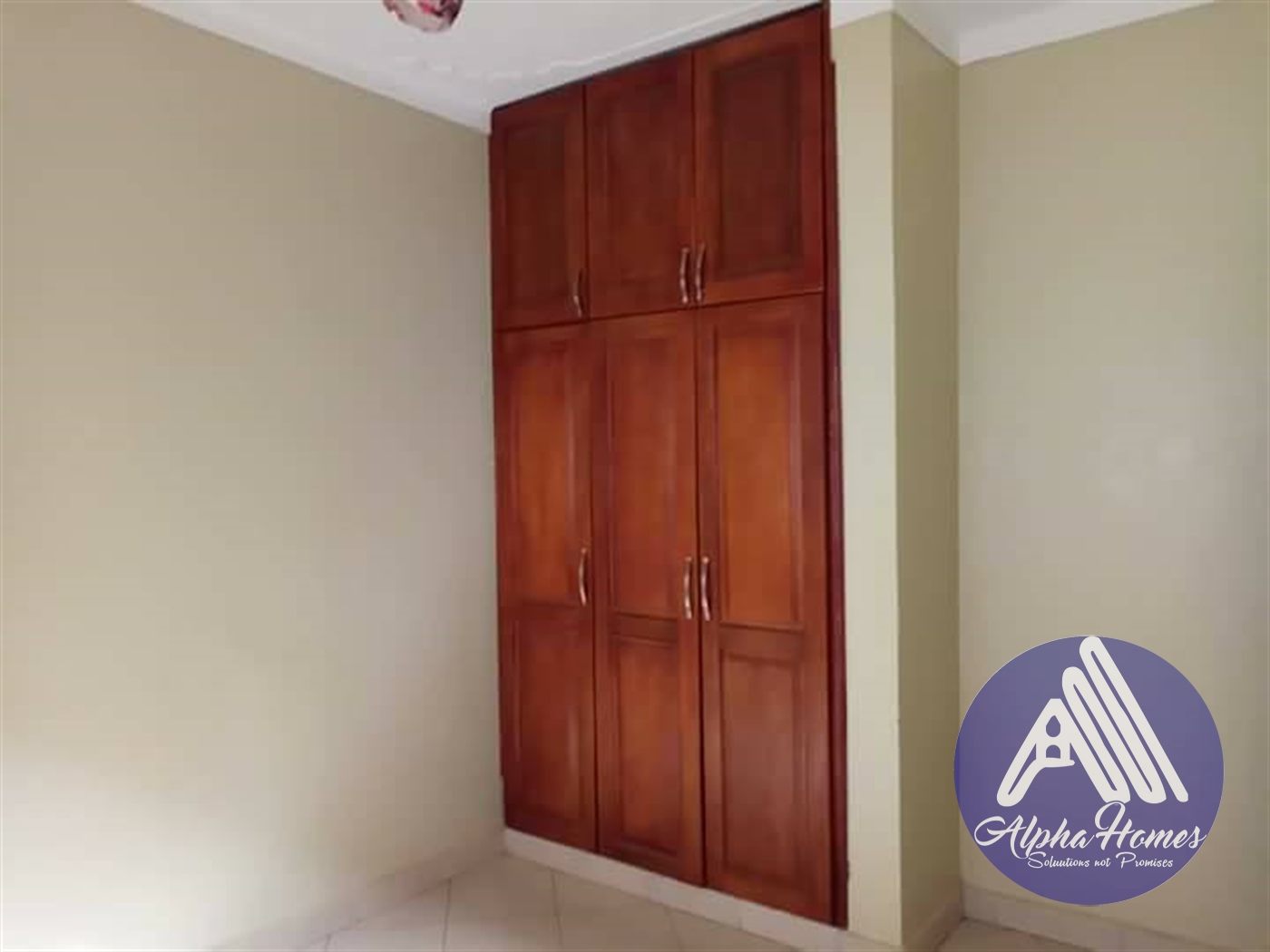 Semi Detached for rent in Naalya Kampala