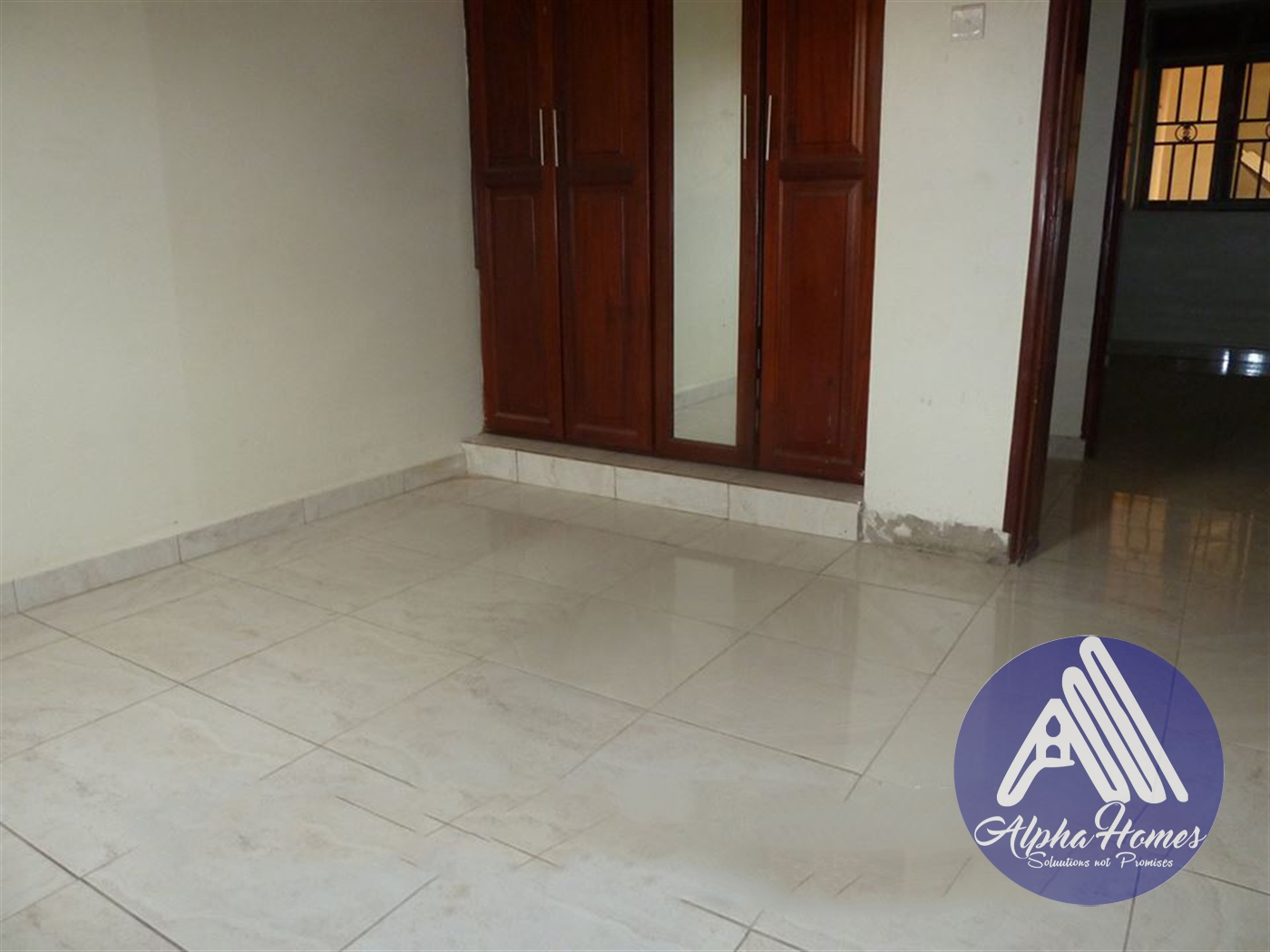 Apartment for rent in Kisaasi Kampala