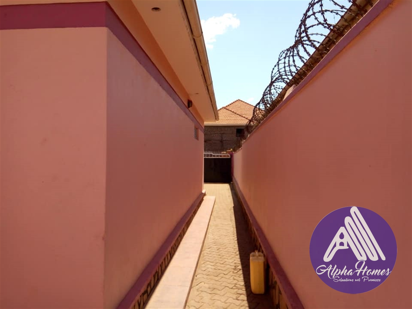 Bungalow for sale in Namugongo Wakiso