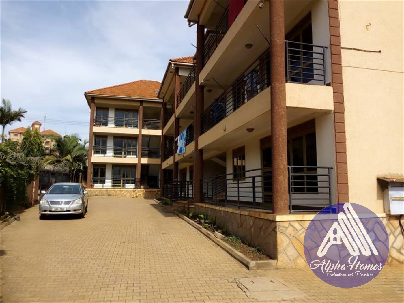 Apartment for rent in Kisaasi Kampala