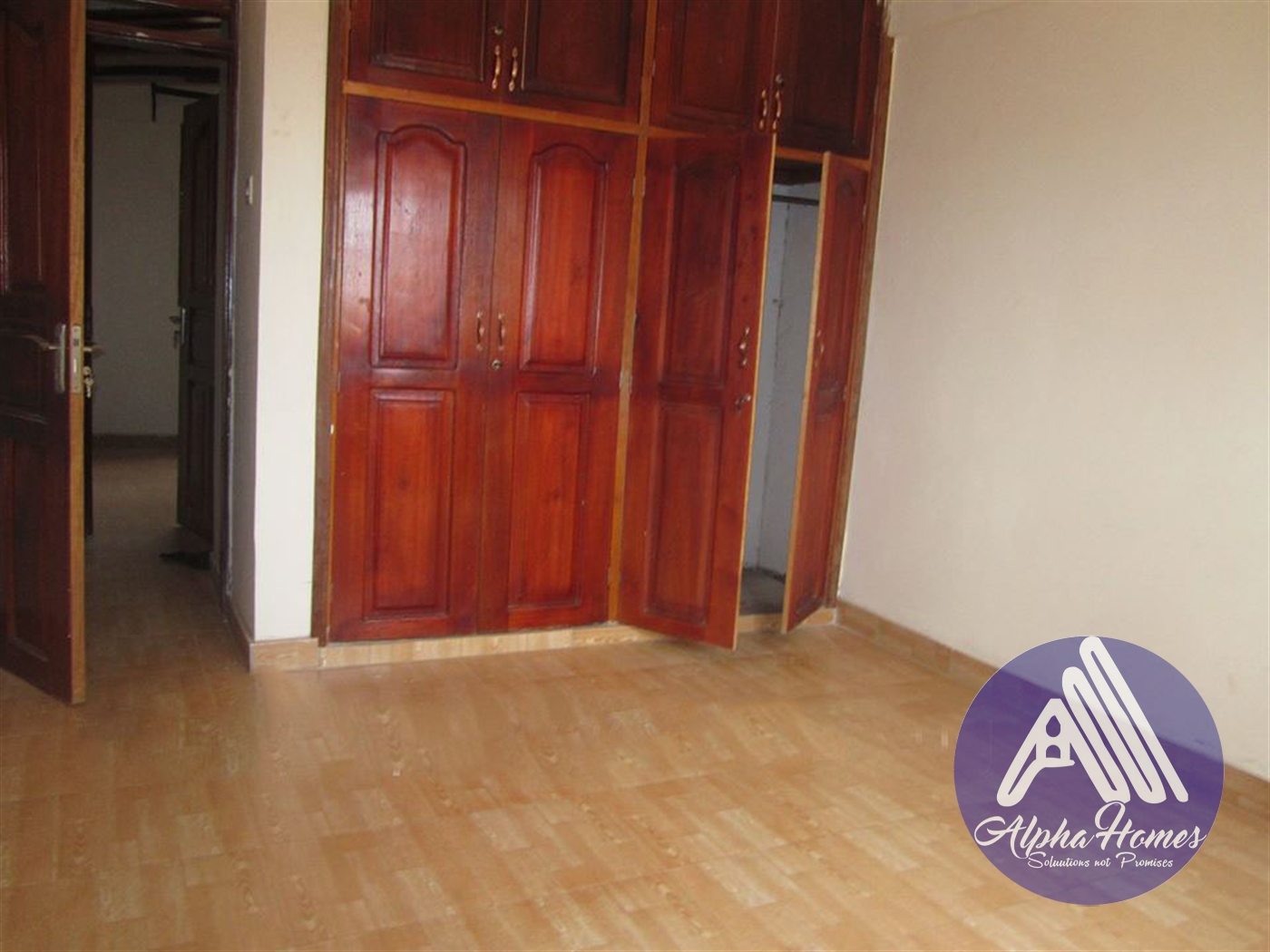 Apartment for rent in Kisaasi Kampala