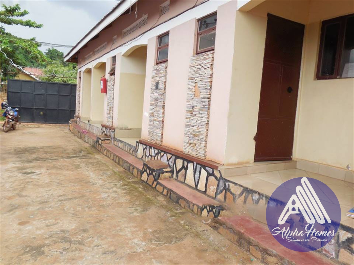 Semi Detached for rent in Kyaliwajjala Wakiso