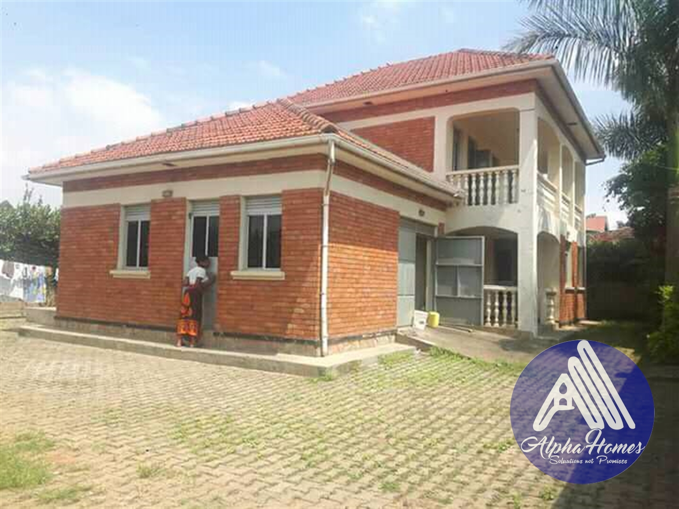 Mansion for sale in Munyonyo Kampala