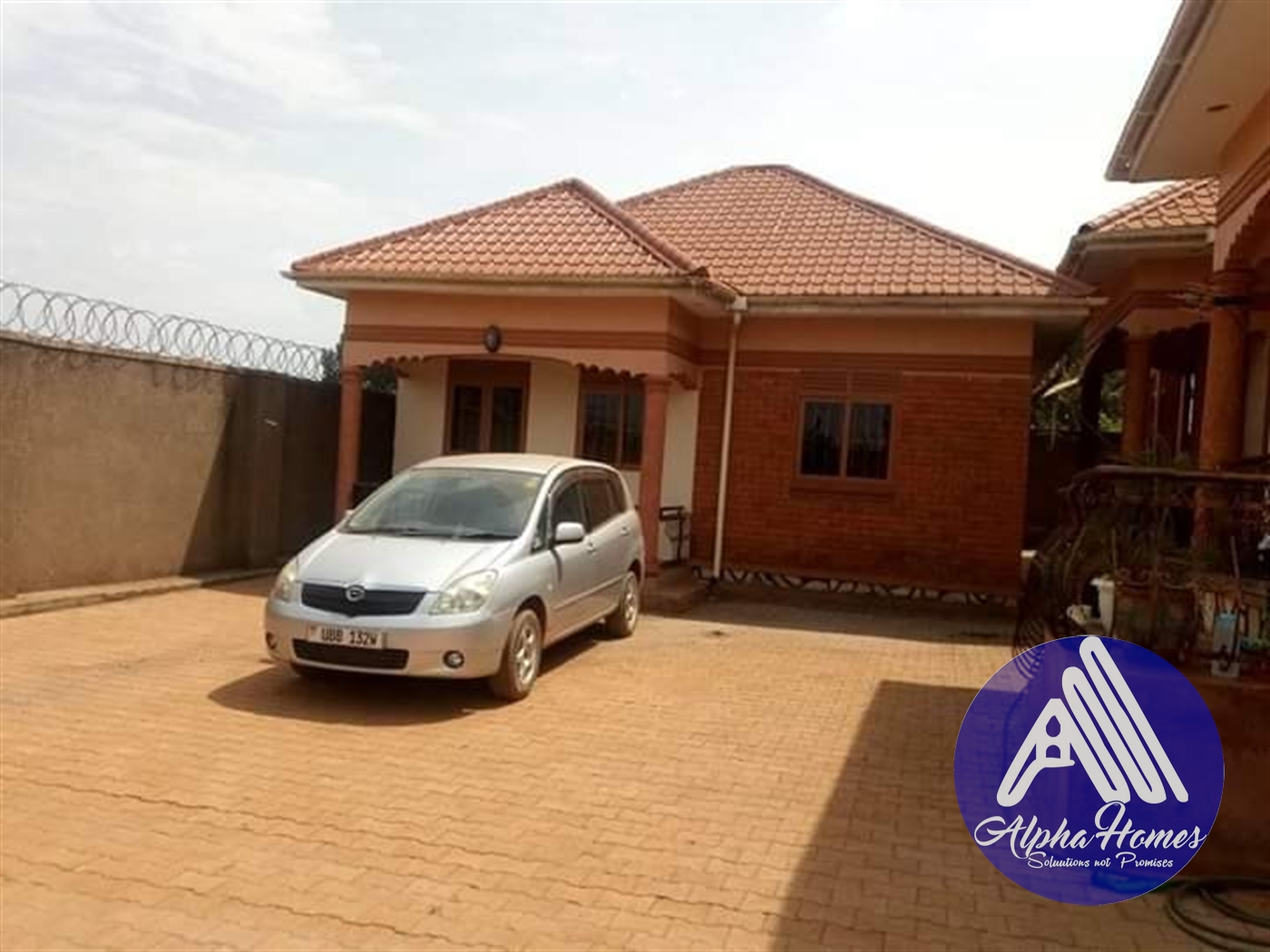 Semi Detached for rent in Kyanja Kampala