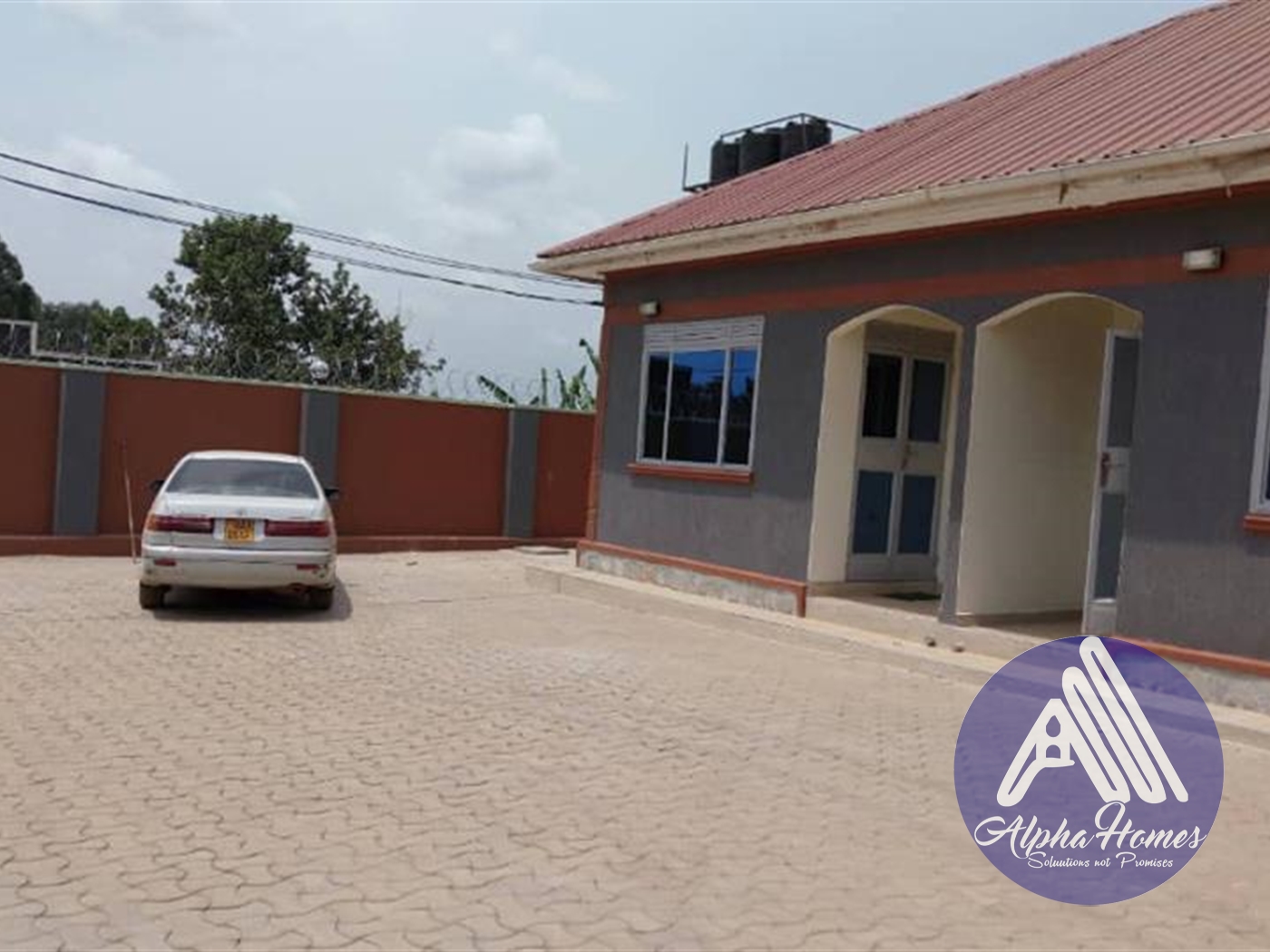 Semi Detached for rent in Bweyogerere Wakiso