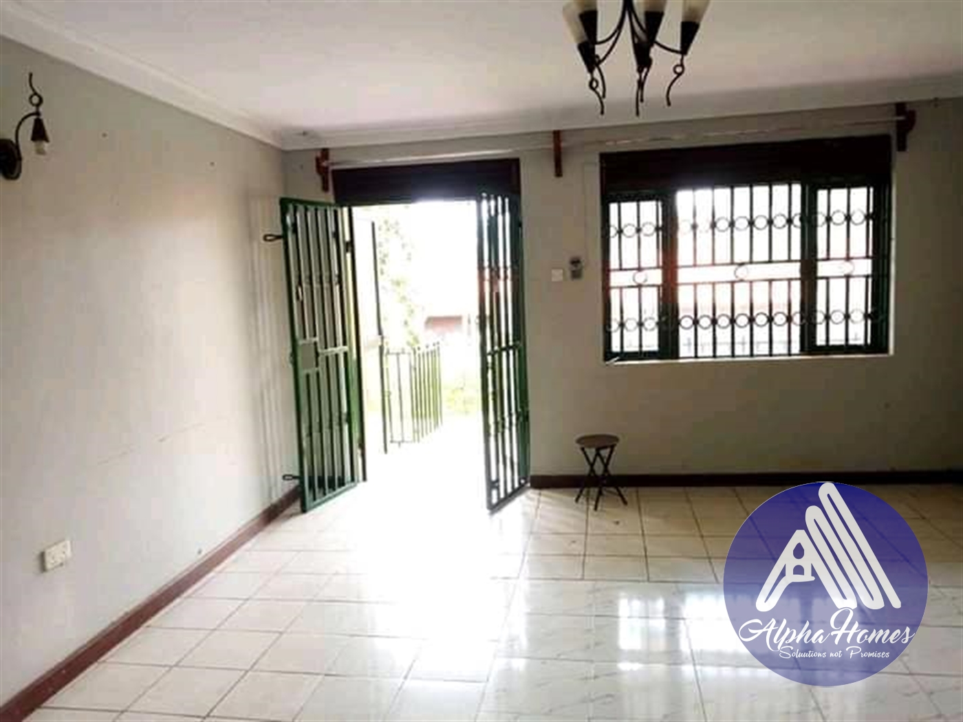 Bungalow for rent in Kyambogo Kampala