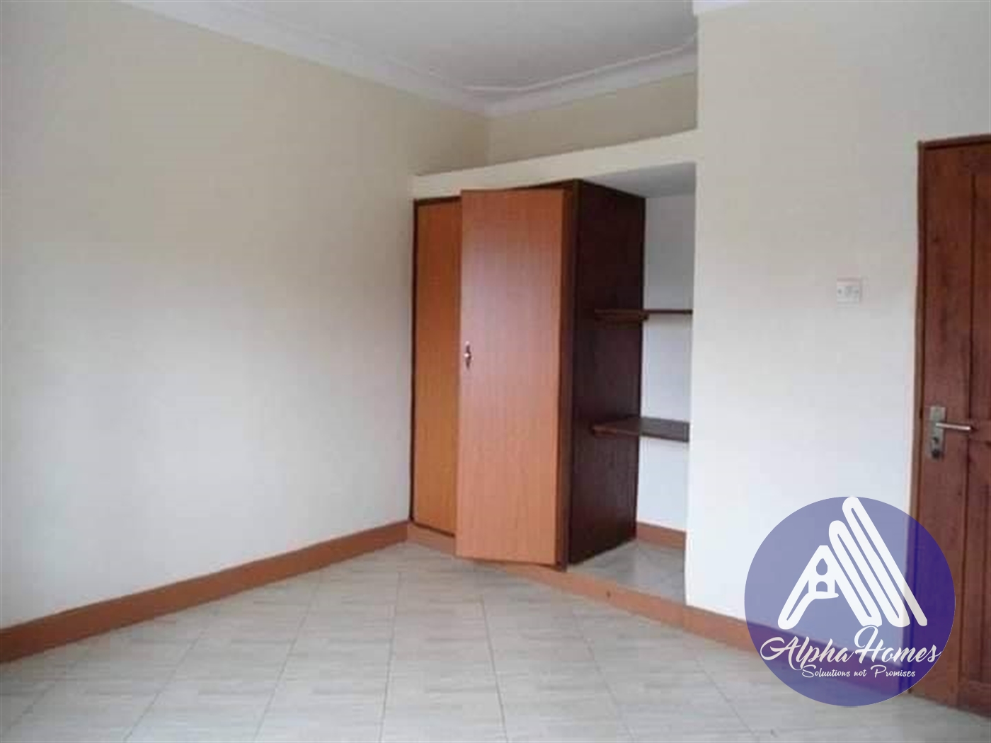 Semi Detached for rent in Bweyogerere Kampala