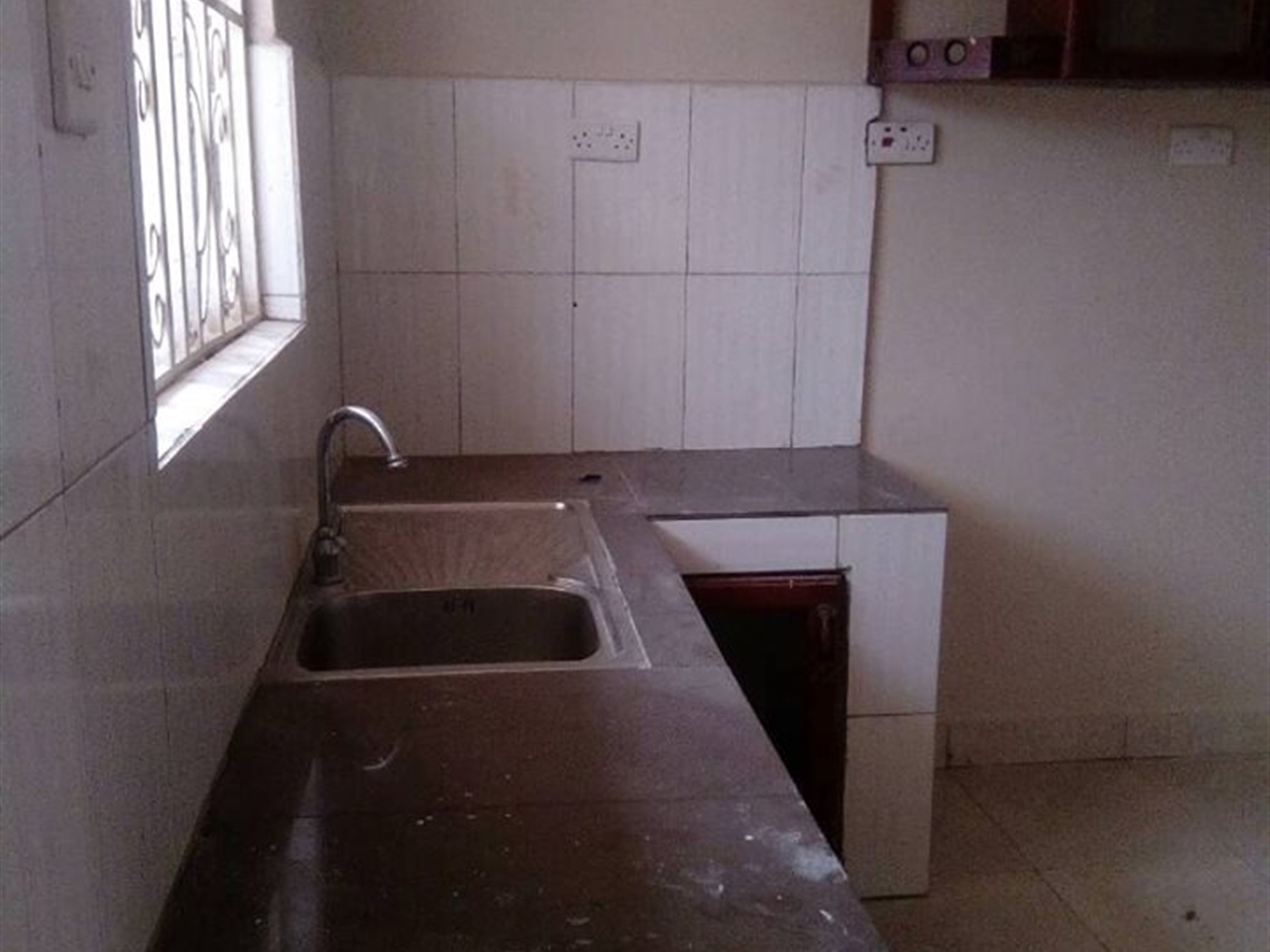 Semi Detached for rent in Bweyogerere Wakiso