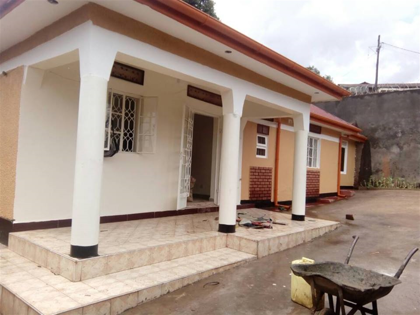 Bungalow for rent in Kireka Wakiso