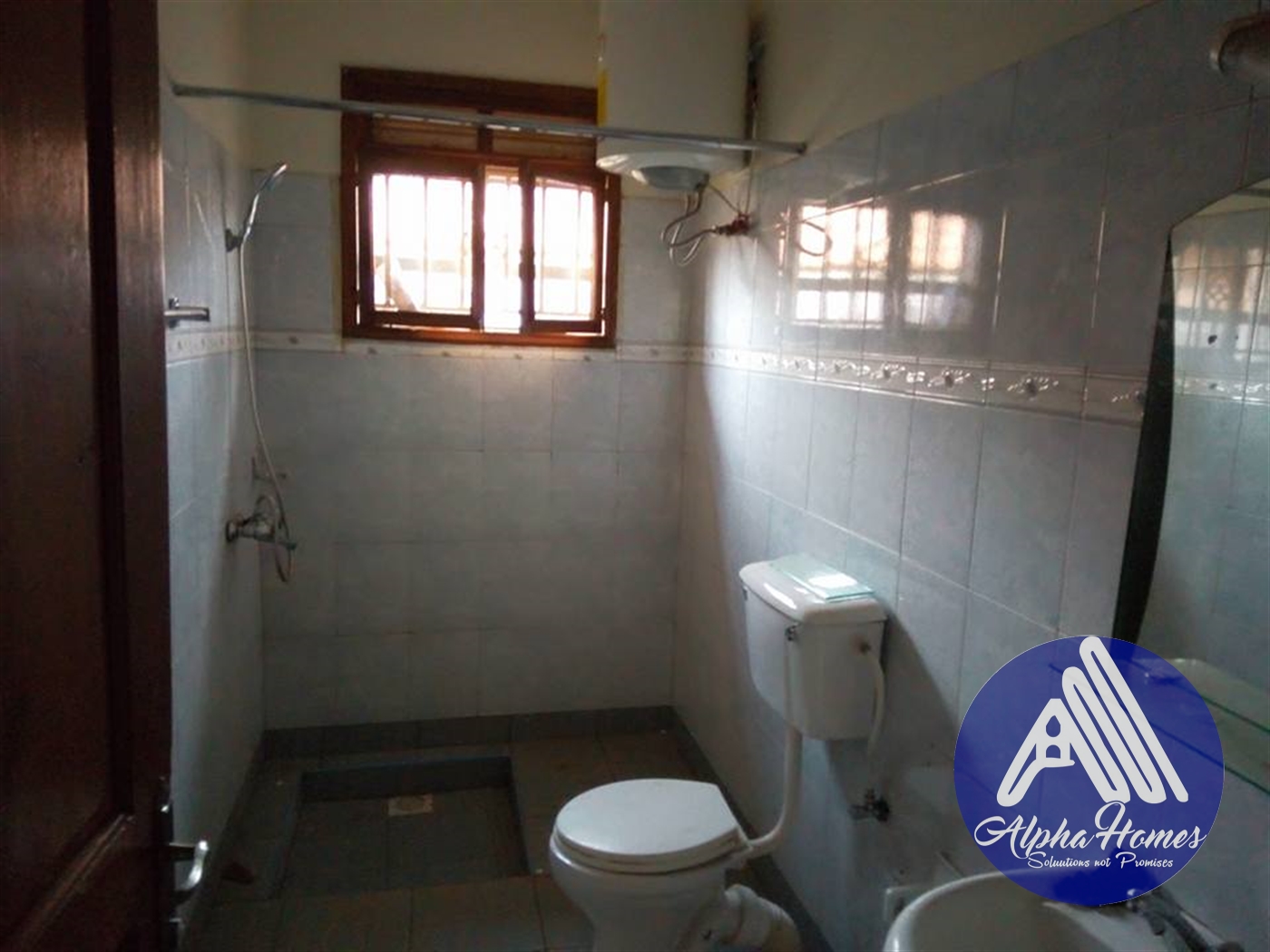 Semi Detached for rent in Kyaliwajjala Wakiso