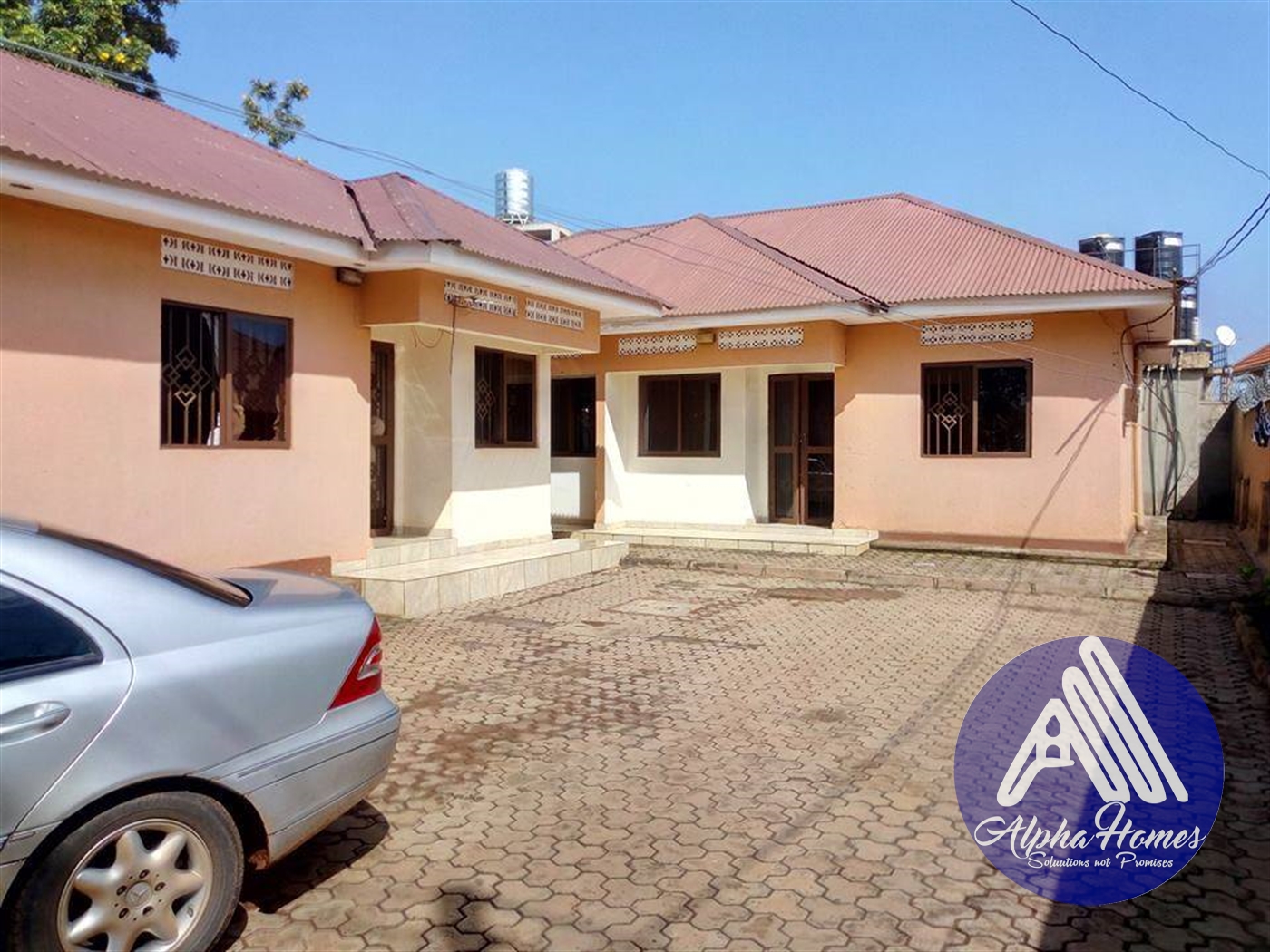 Semi Detached for rent in Najjera Wakiso