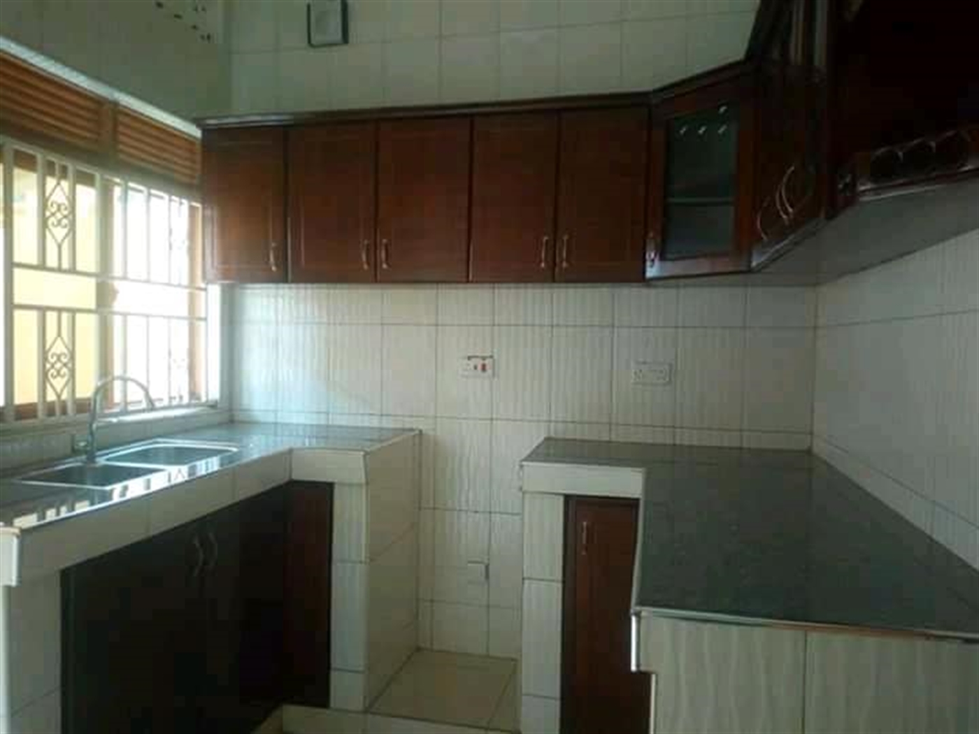 Apartment for rent in Kiwaatule Kampala