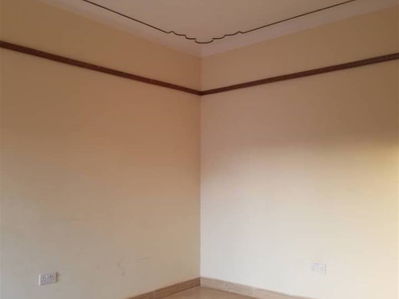 Semi Detached for rent in Kisaasi Kampala