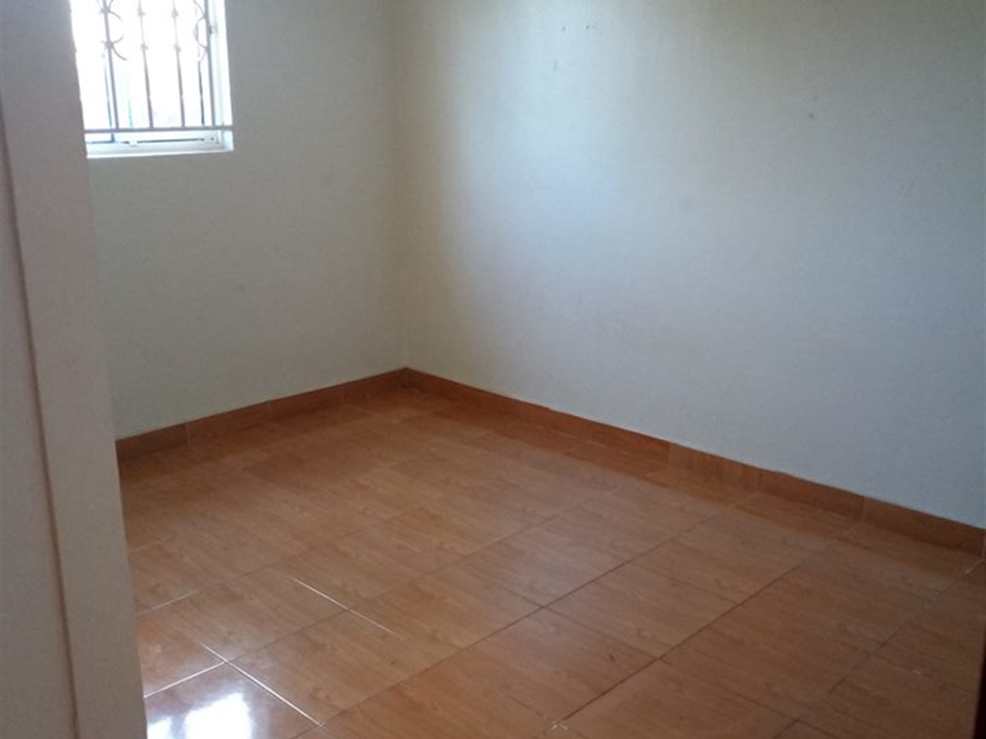 Semi Detached for rent in Kisaasi Kampala