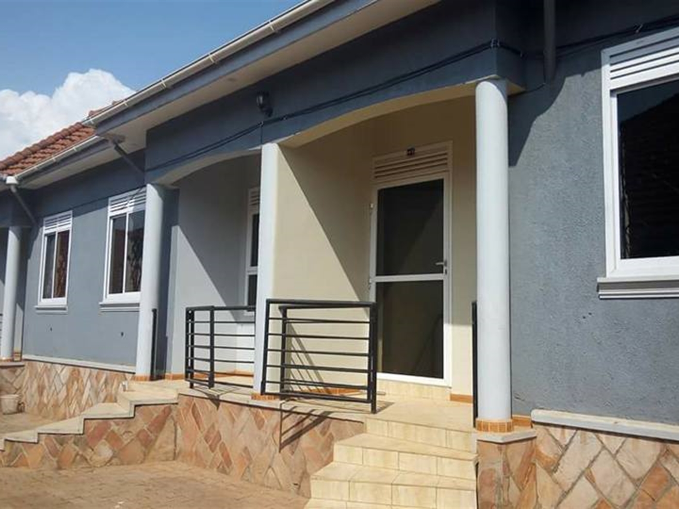 Semi Detached for rent in Kisaasi Kampala