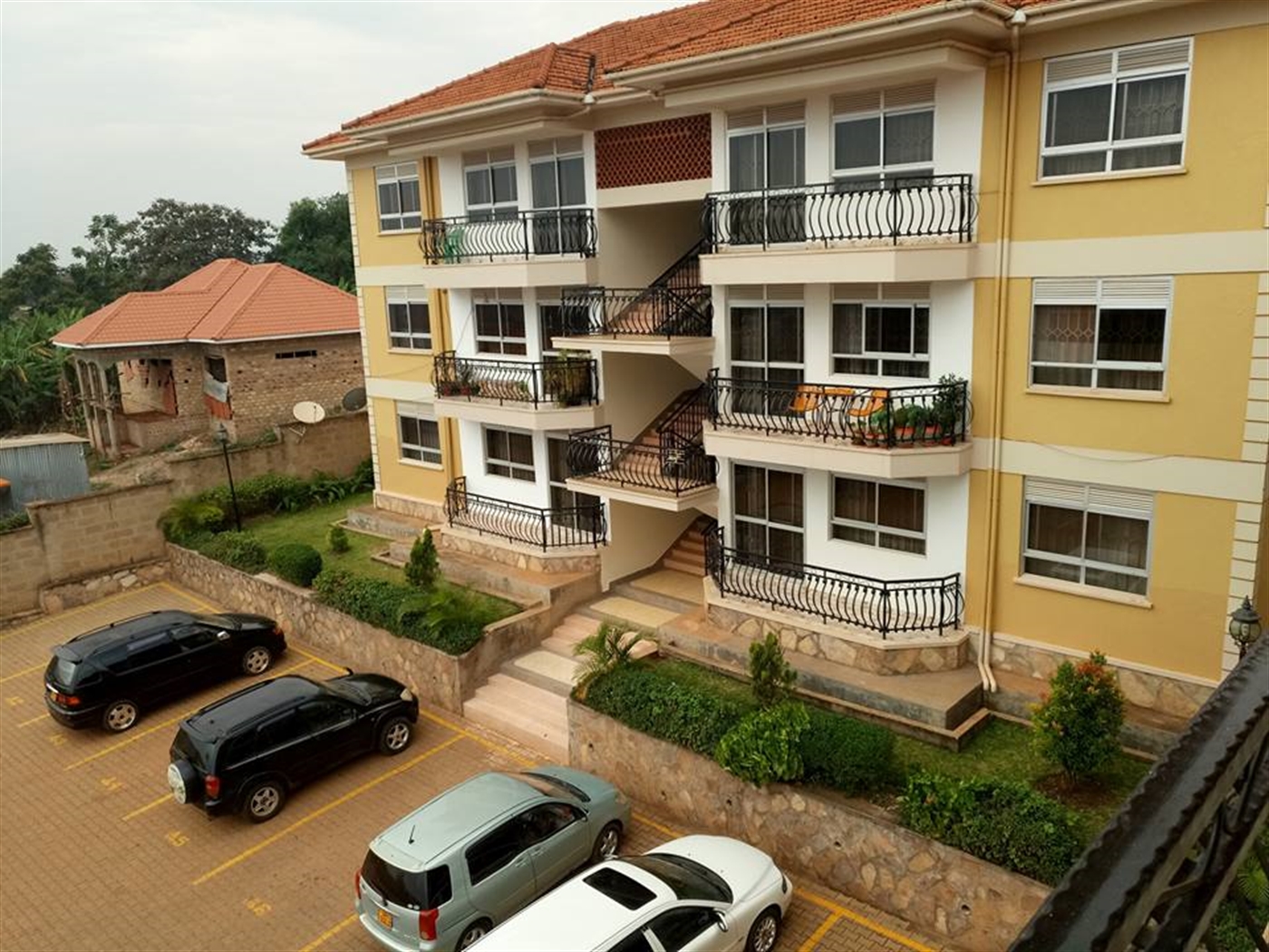 Apartment for rent in Kisaasi Kampala