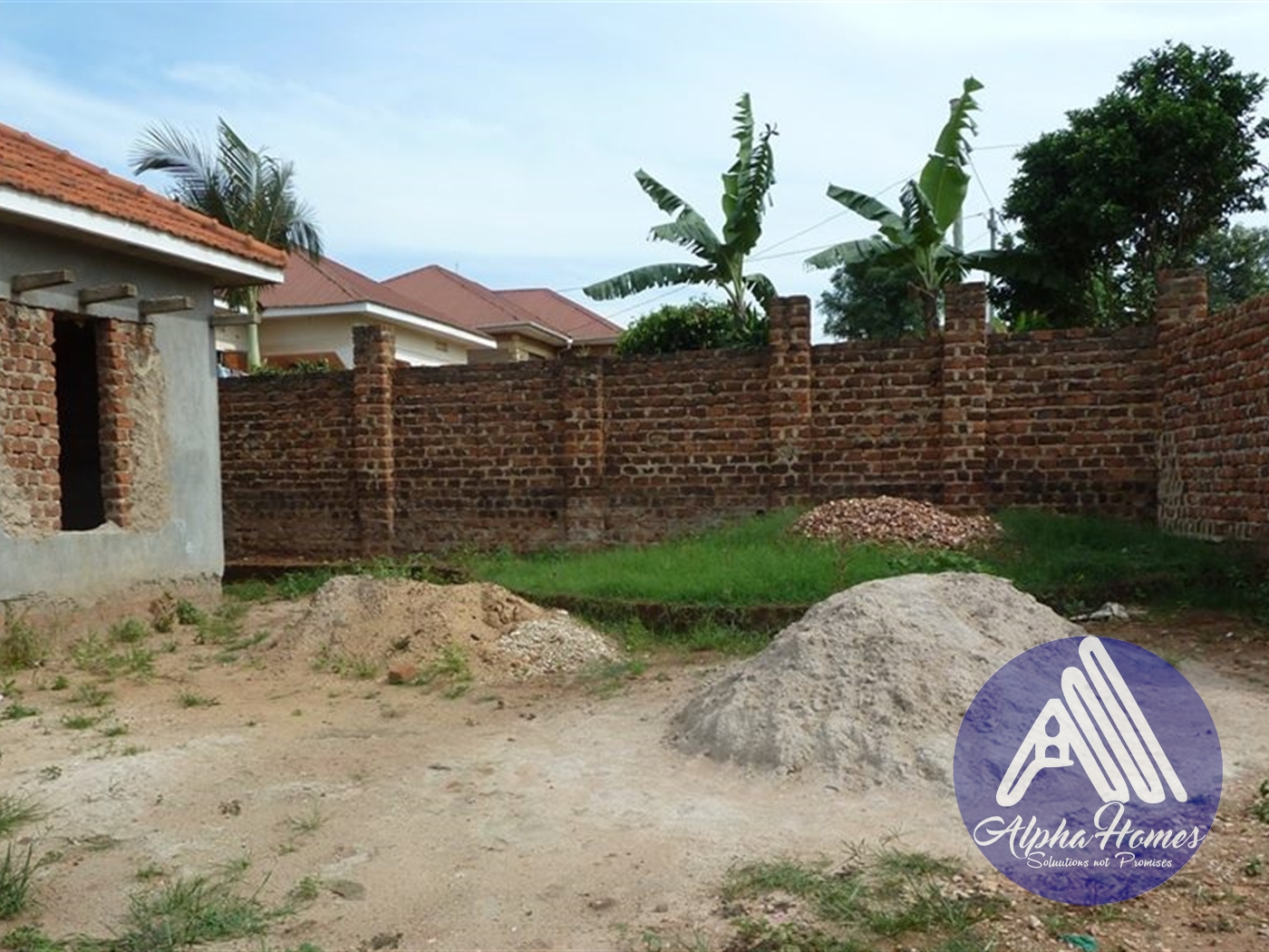 Bungalow for sale in Namugongo Wakiso