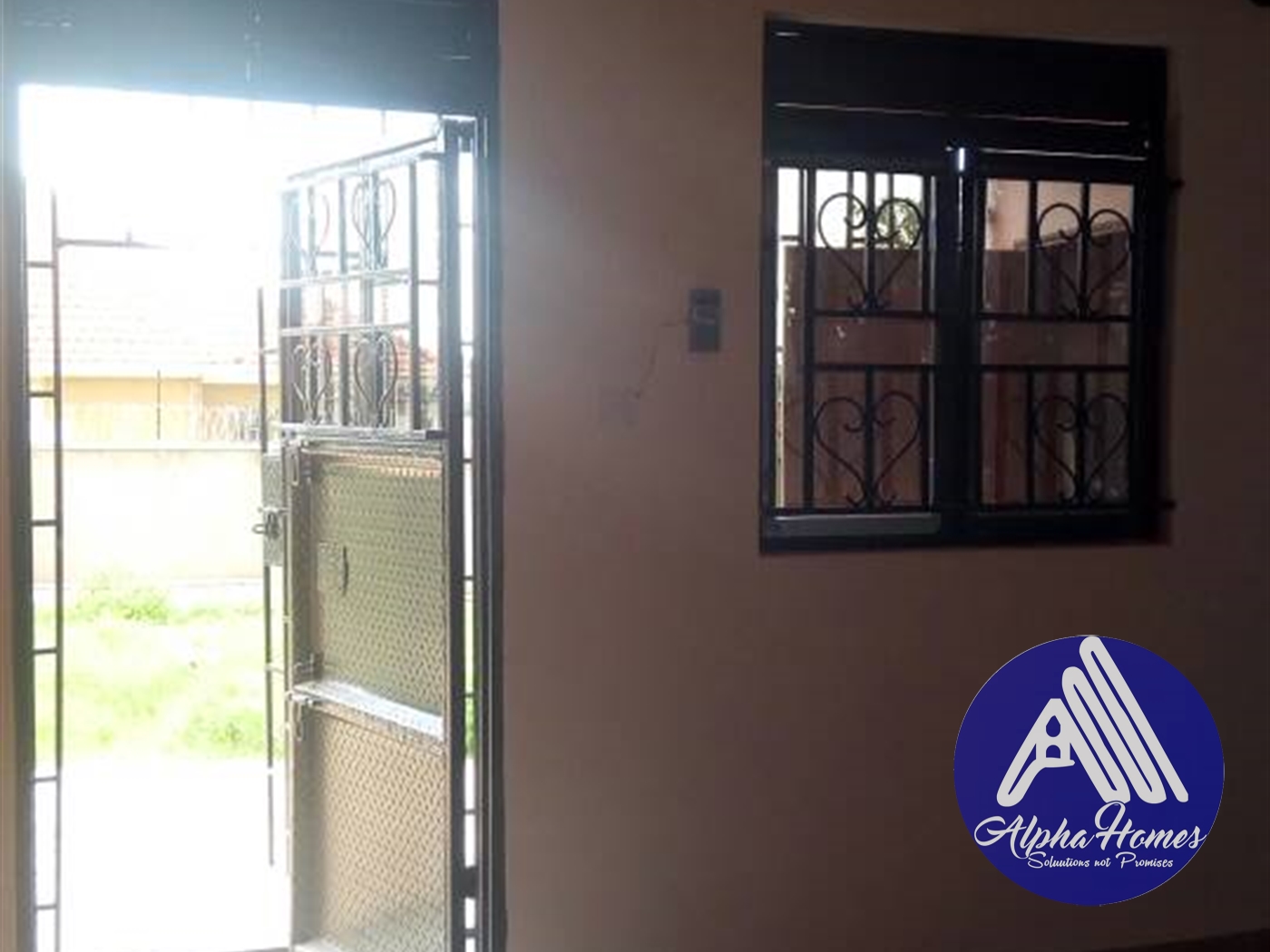 Semi Detached for rent in Mpererwe Wakiso