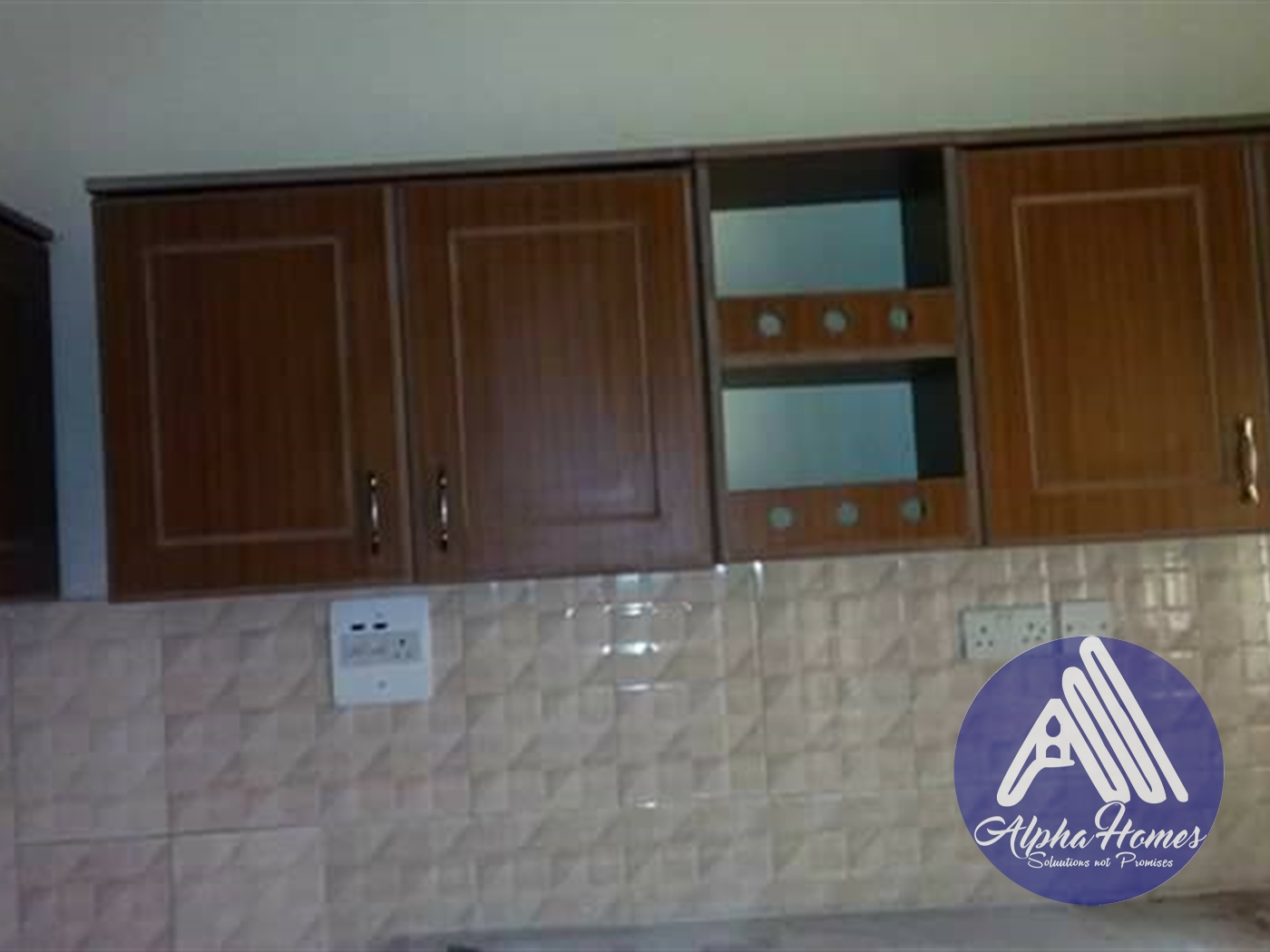 Semi Detached for rent in Kiwaatule Kampala