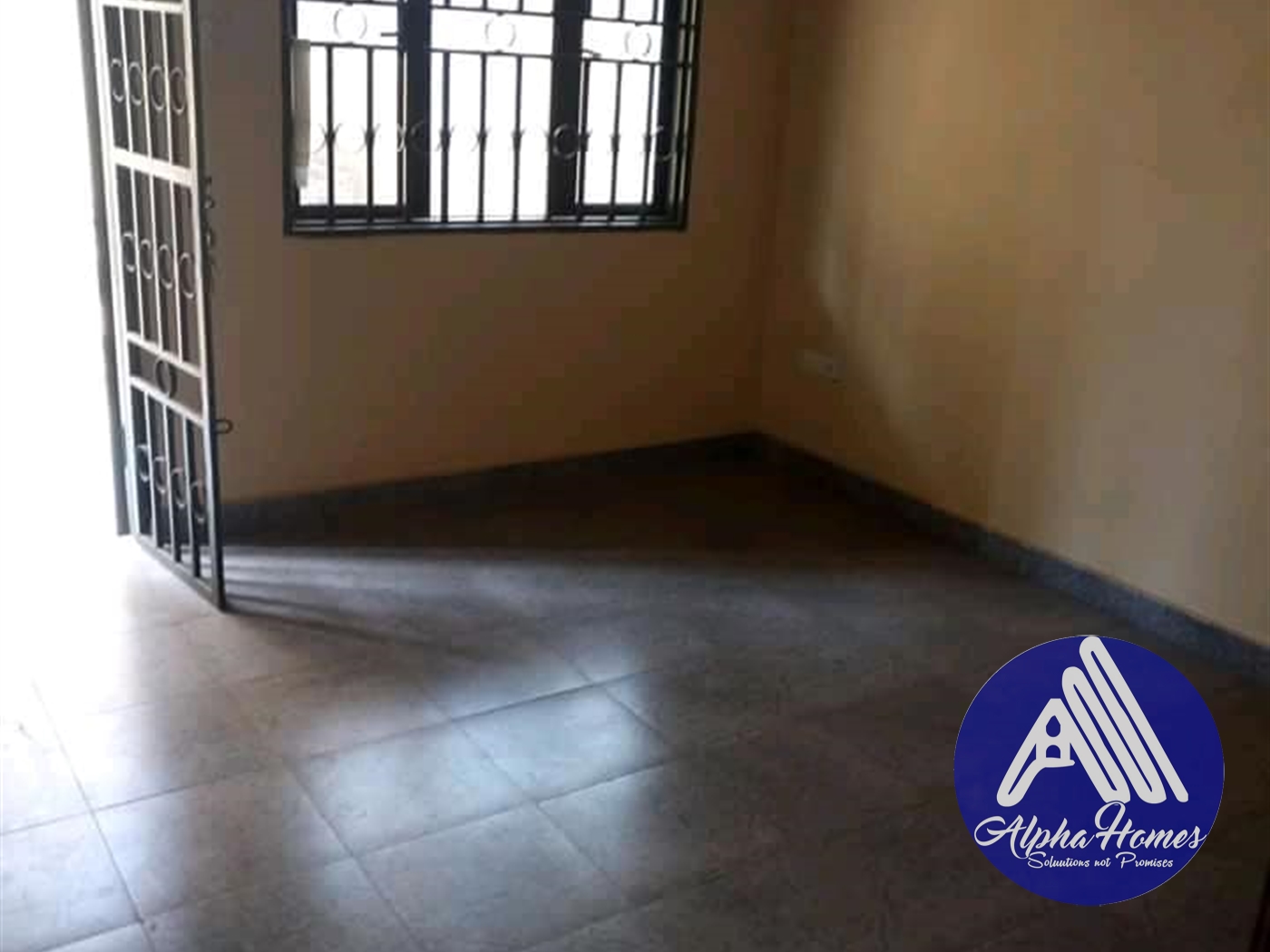 Semi Detached for rent in Kisaasi Kampala