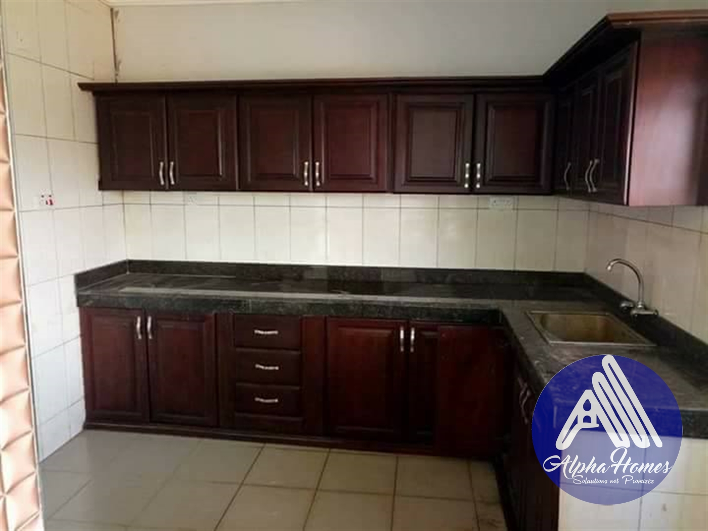 Apartment for rent in Kisaasi Kampala